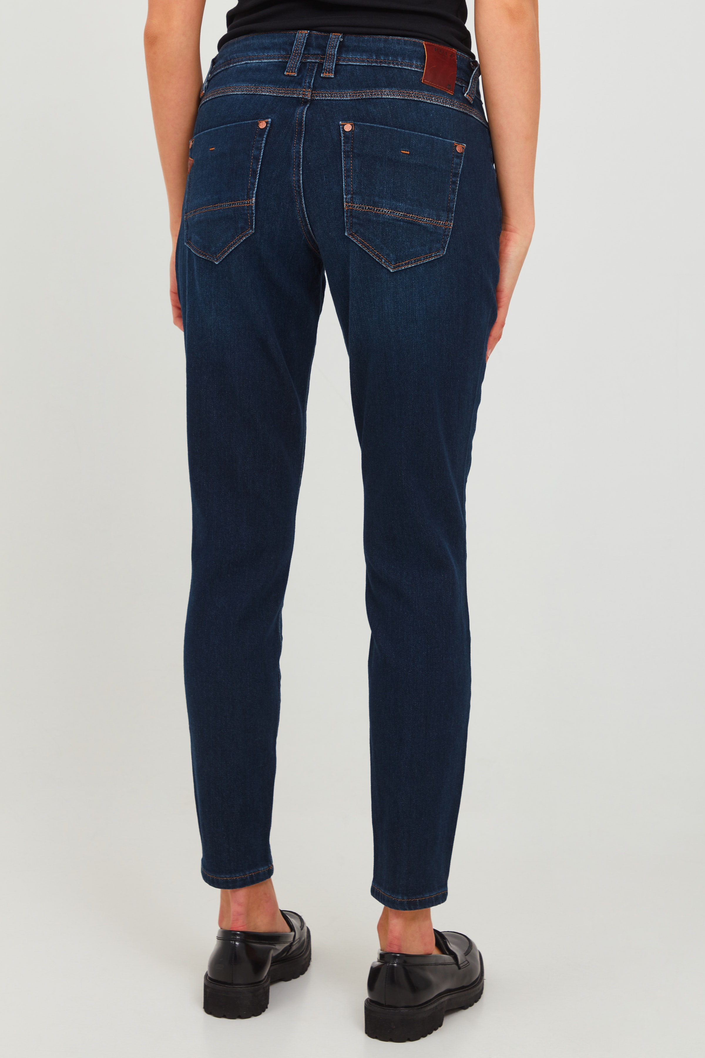 PzMary Jeans LOOKBOOK BACK 50205527-200002