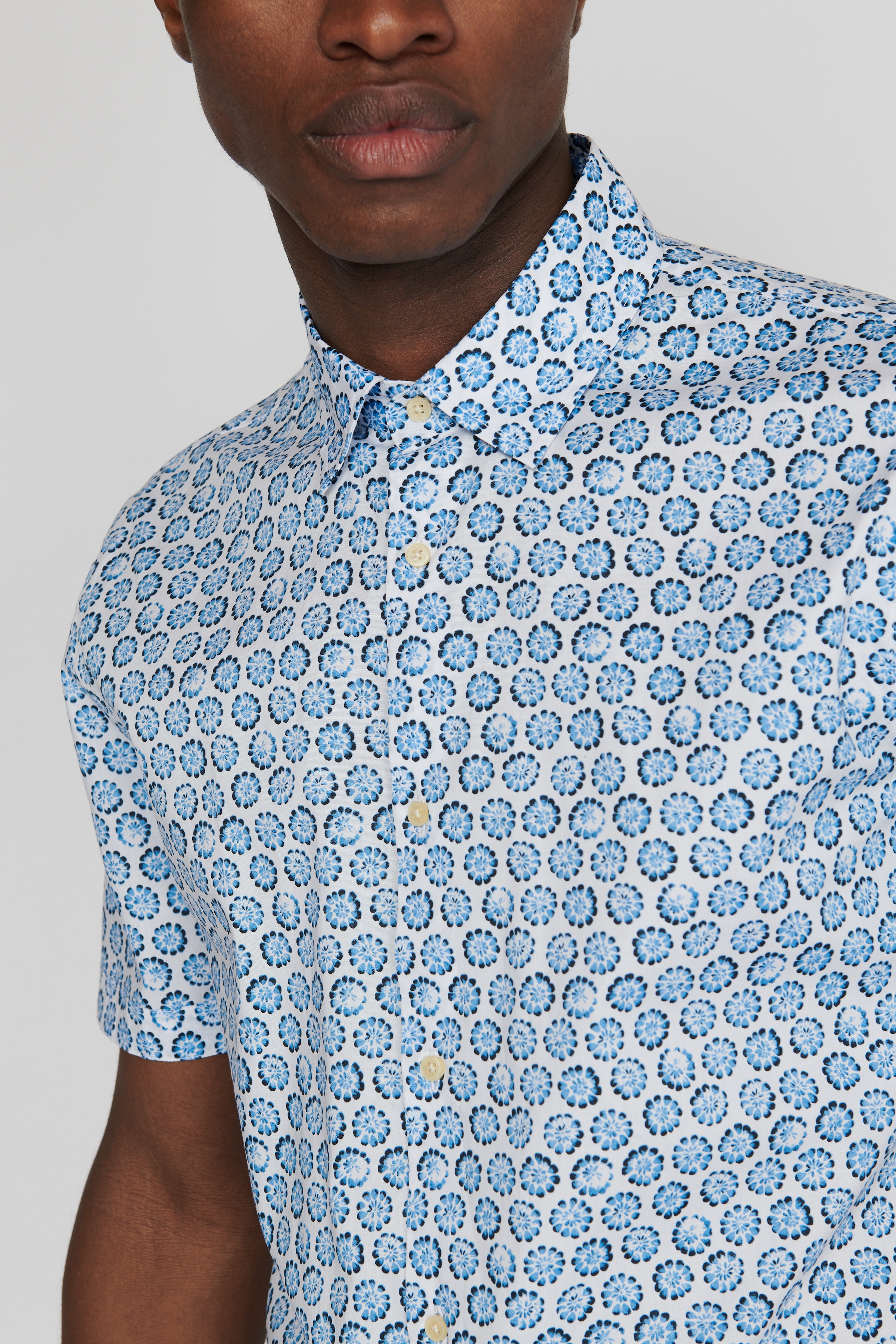 MAtrostol Shirt LOOKBOOK DETAIL 30206764-194037