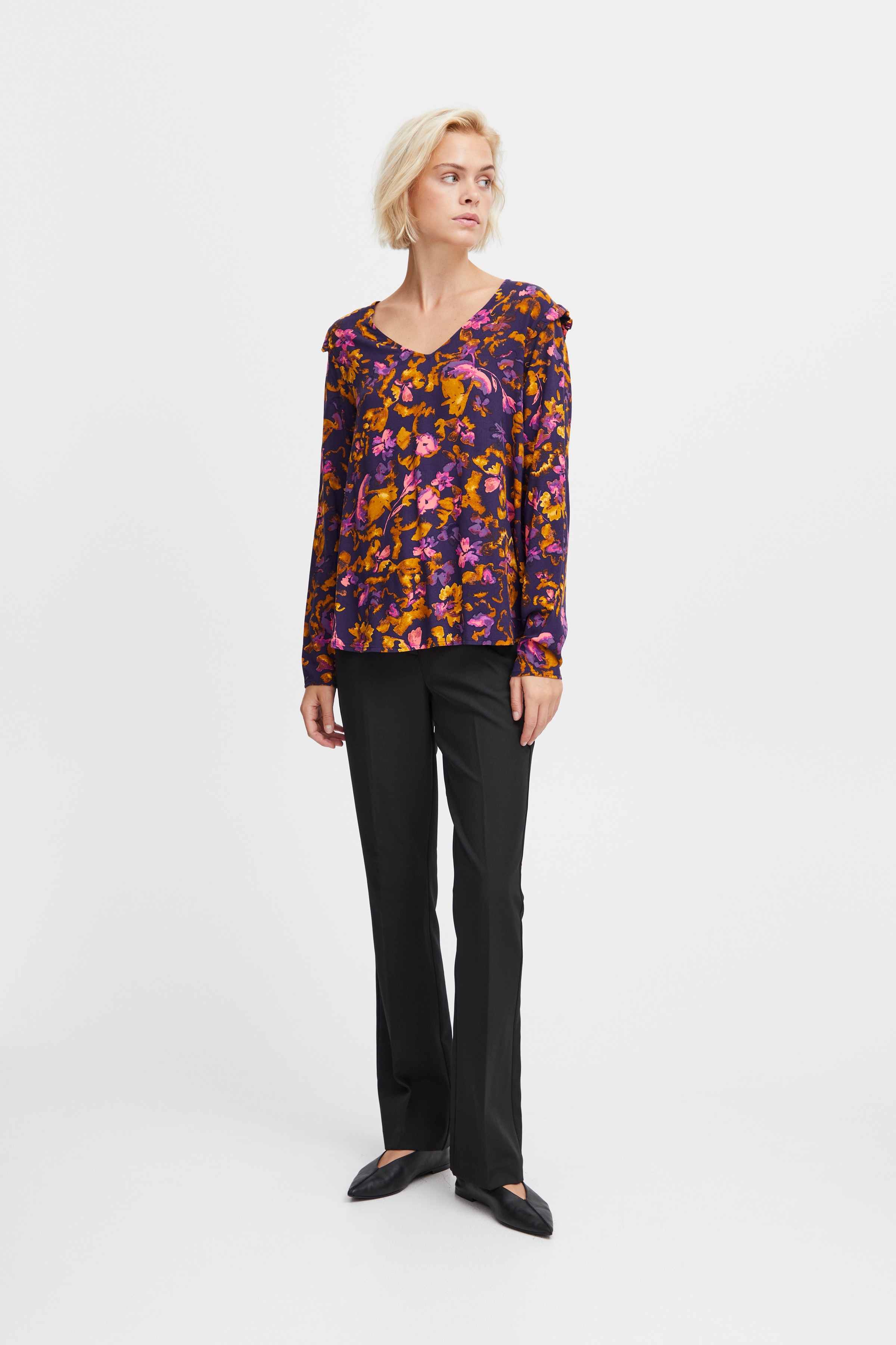 IHVERA Blouse LOOKBOOK FRONT 20119323-202168