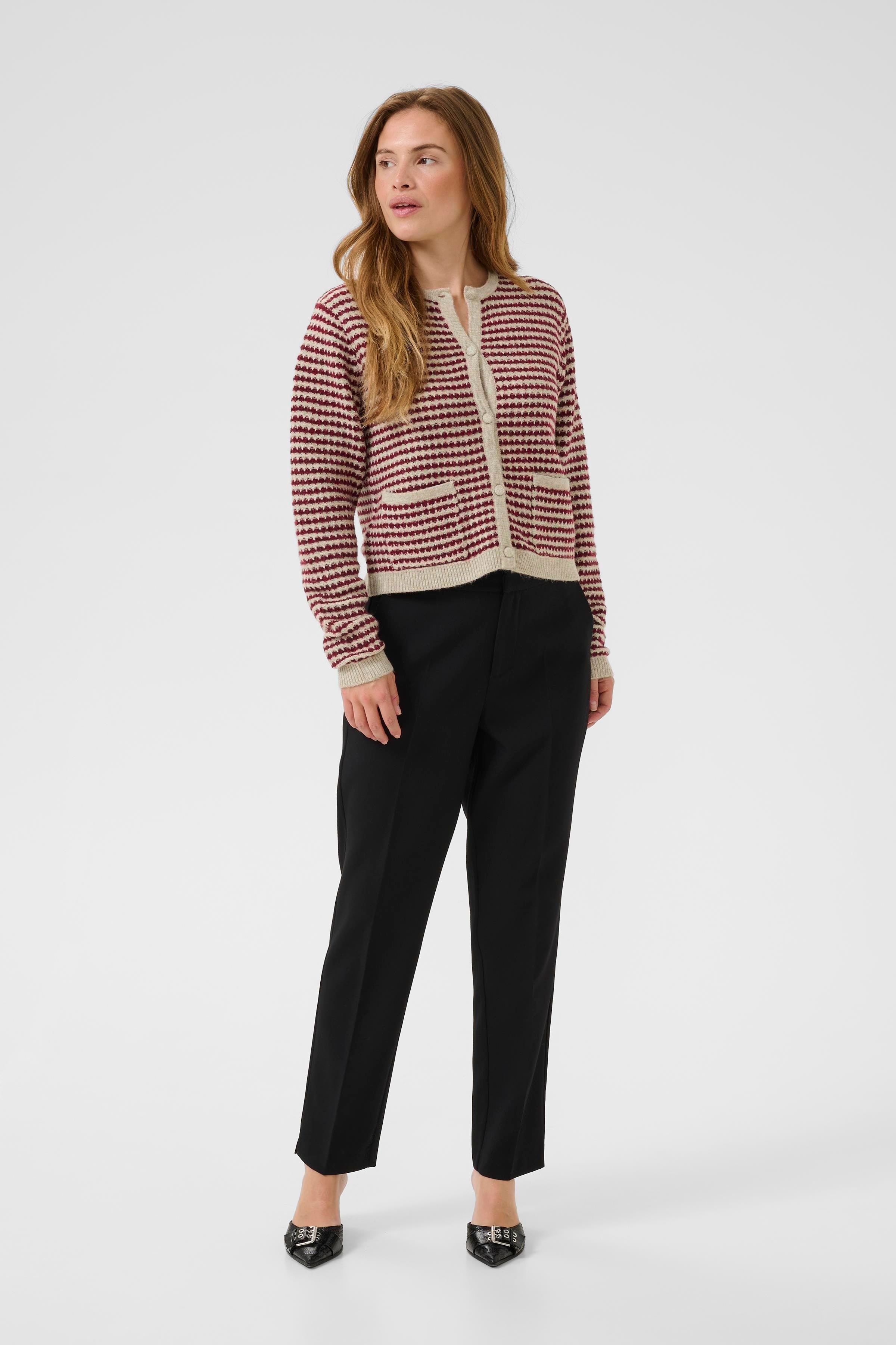 KAellery Cardigan LOOKBOOK FRONT 10509031-108781