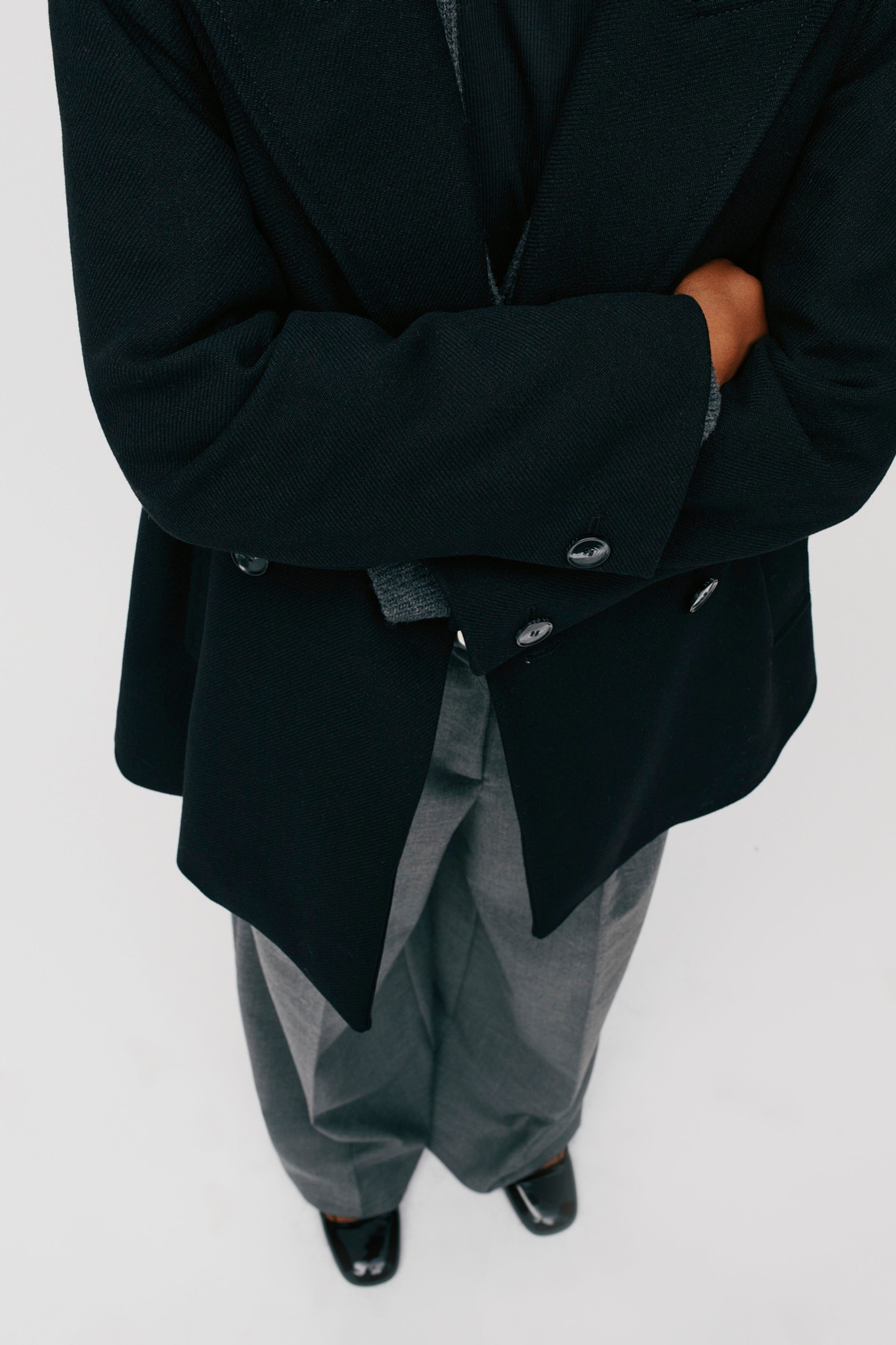 JENNA Kåpe LOOKBOOK FRONT 30600418-BK999