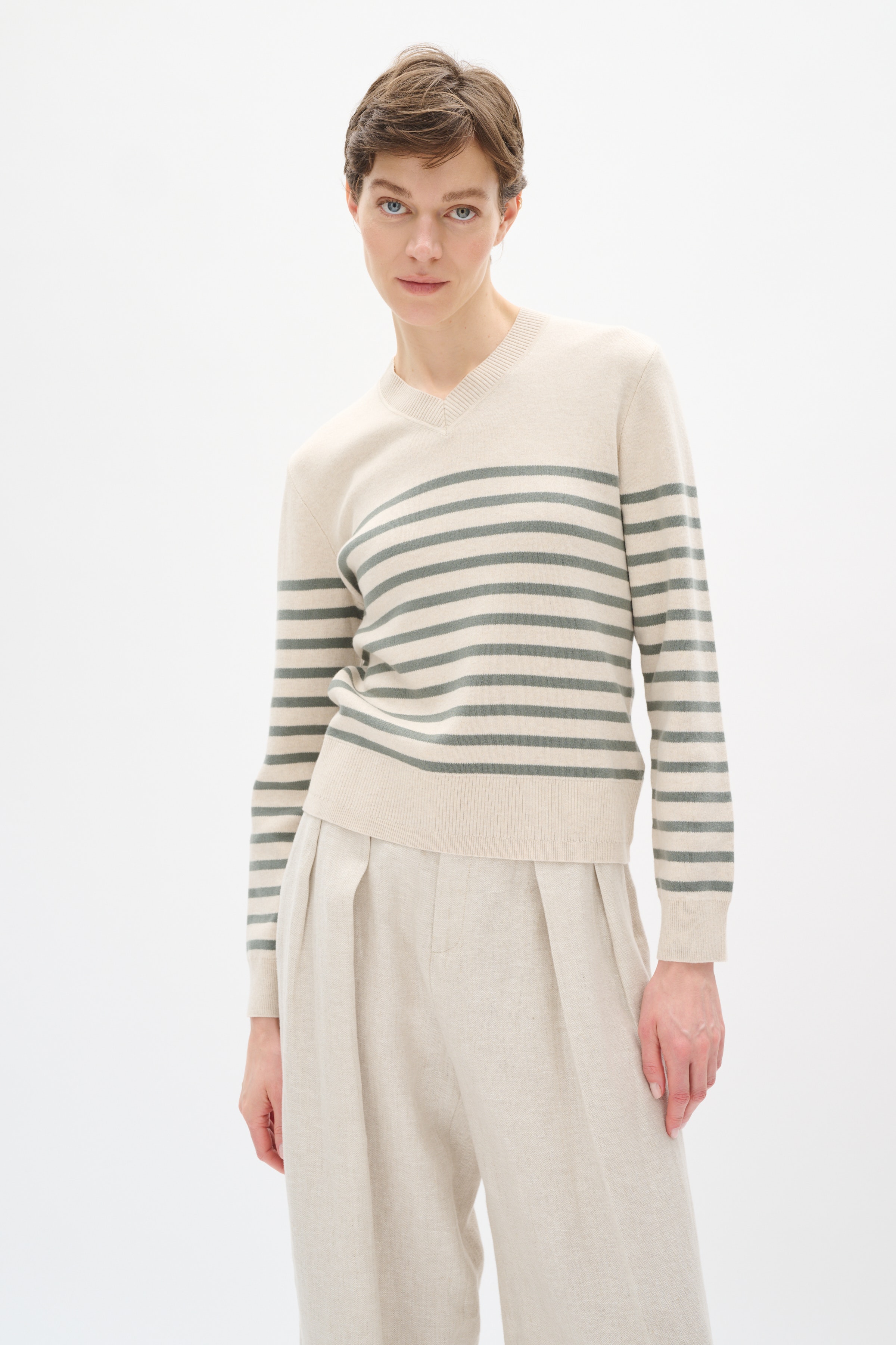 WallisIW Pullover LOOKBOOK FRONT 30110297-303570