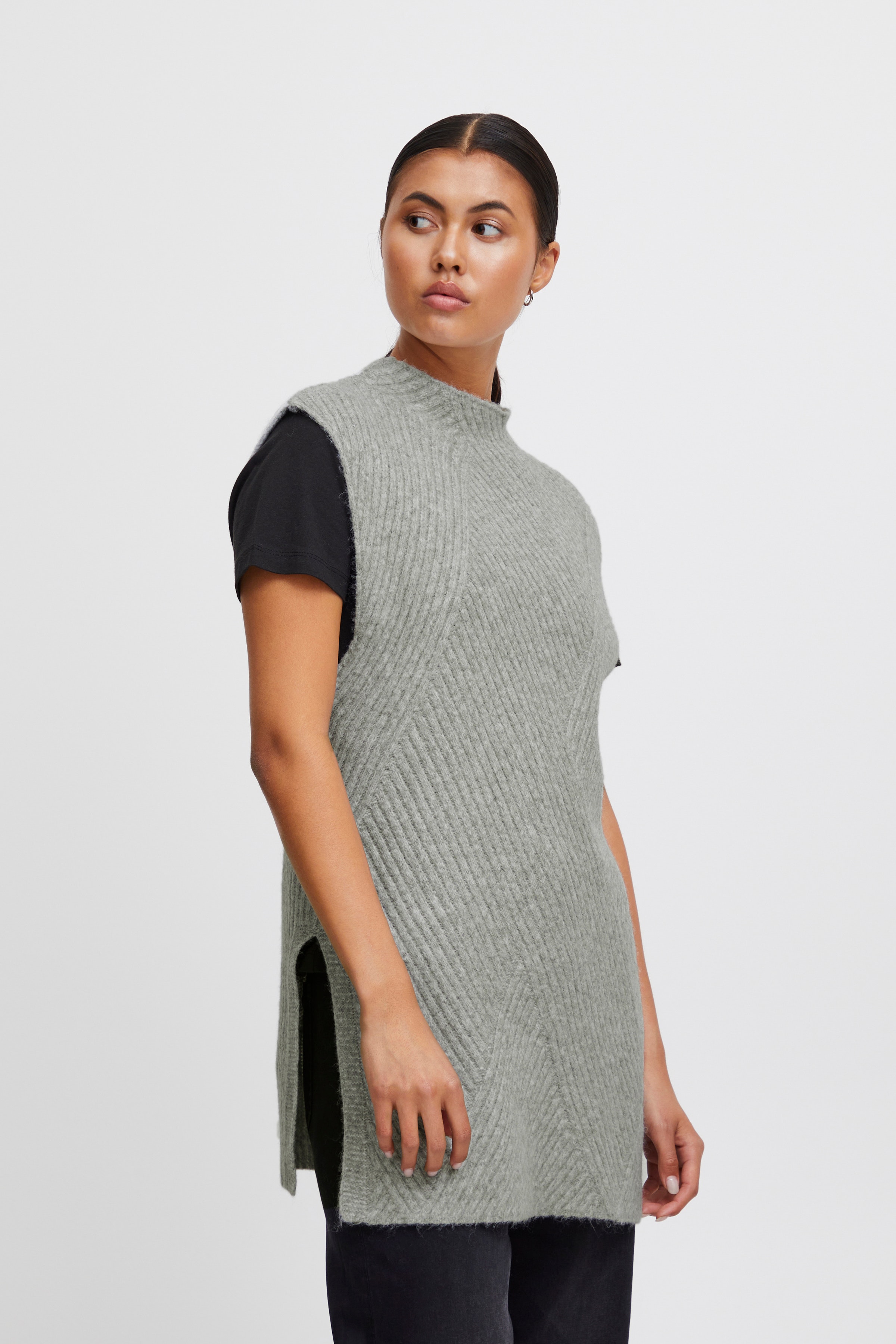 IHMYLLE Slipover LOOKBOOK FRONT 20119691-200318