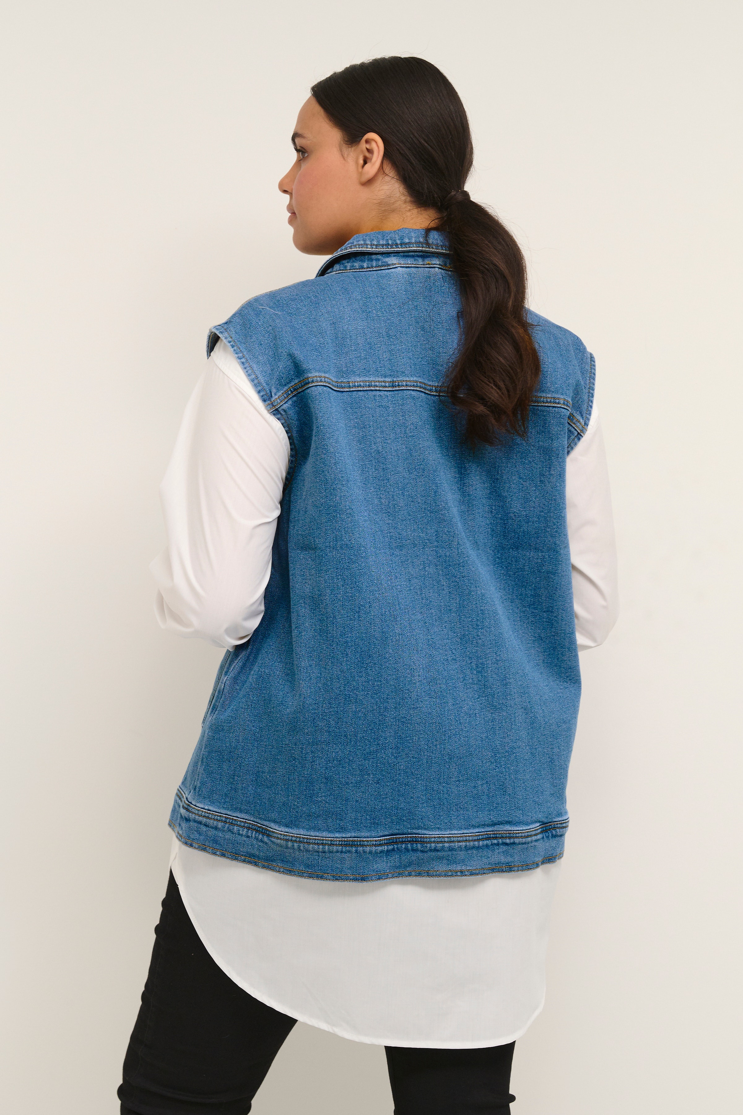 KCnicala Denim jakke LOOKBOOK BACK 10580716-102332