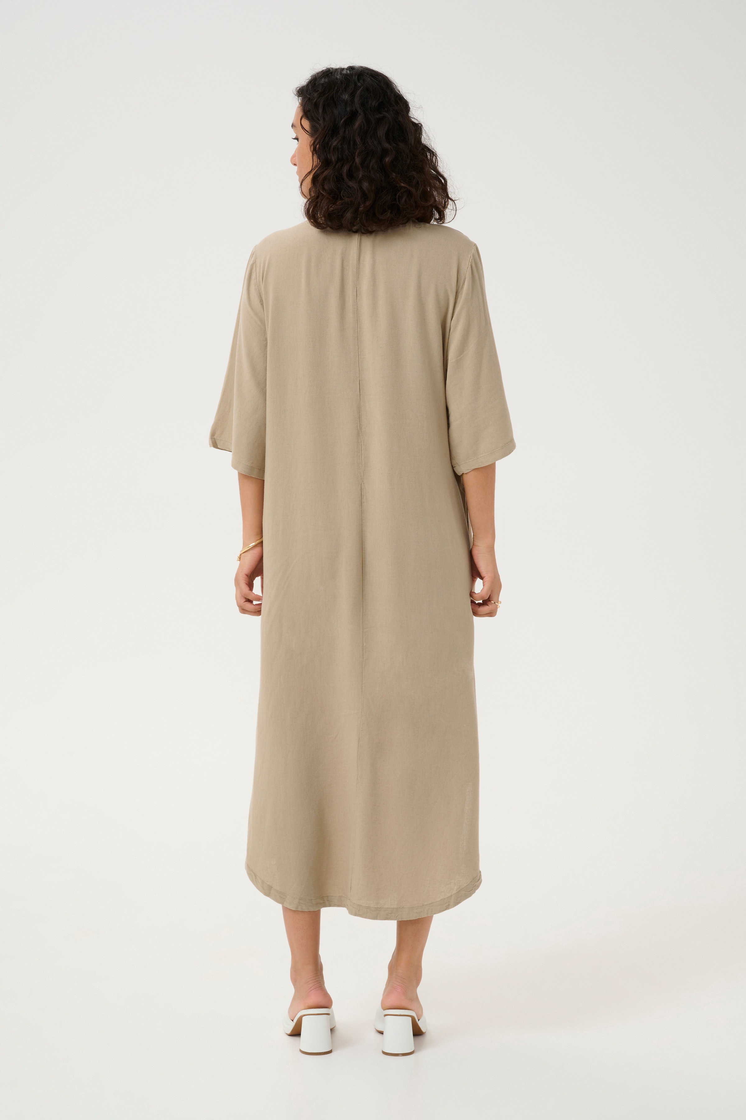 KAmilia Linen dress LOOKBOOK BACK 10508312-171109