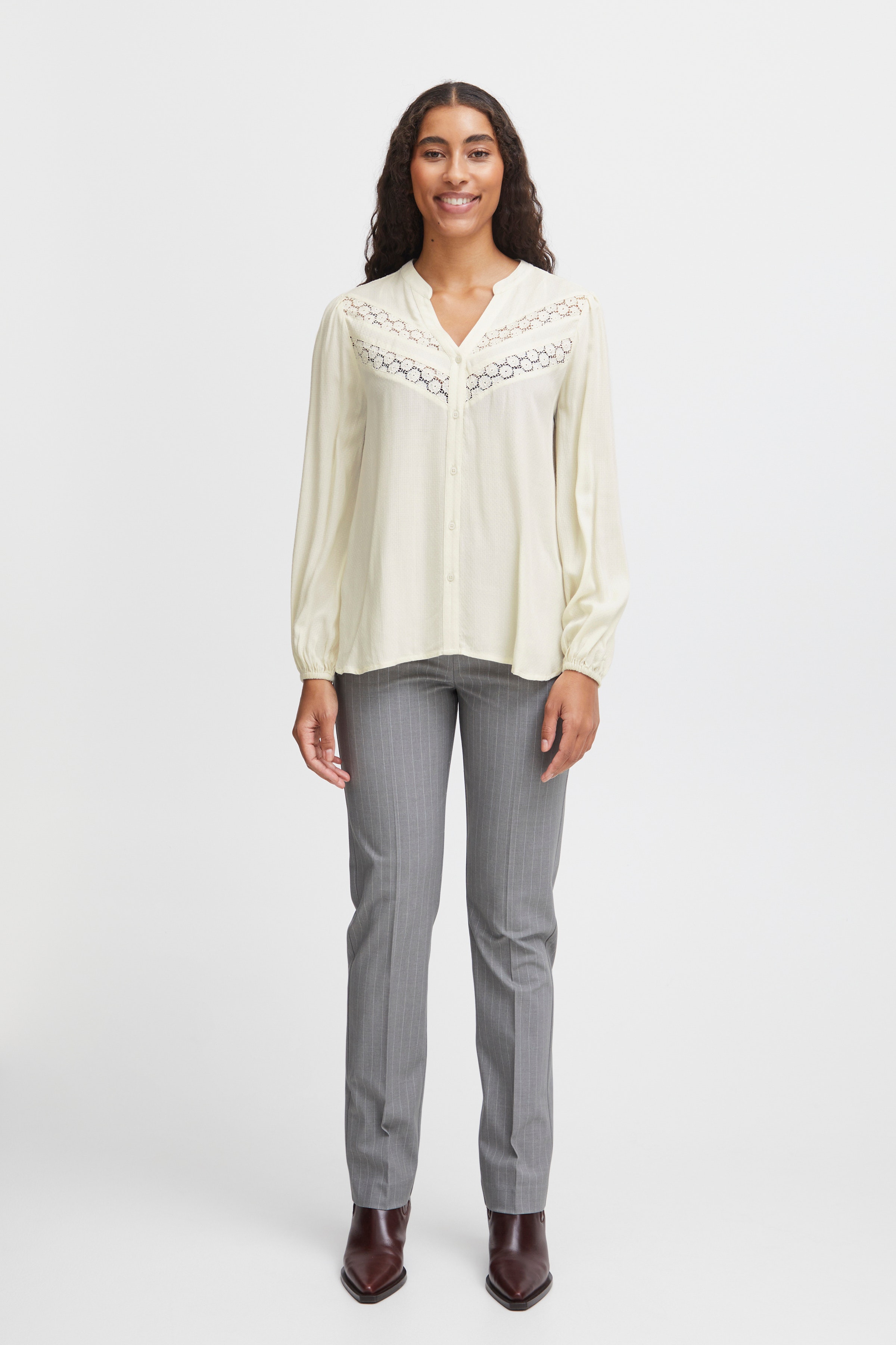 BYHABINE Skjorte LOOKBOOK FRONT 20814307-130905