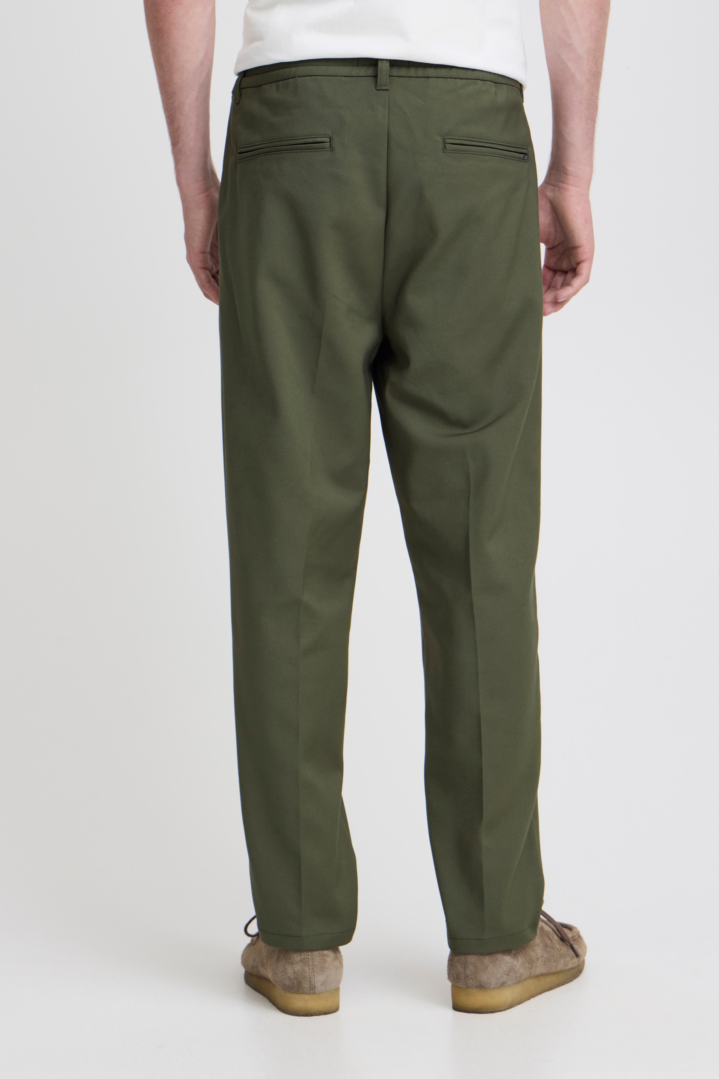 CFMARC Trousers LOOKBOOK BACK 20504943-190413