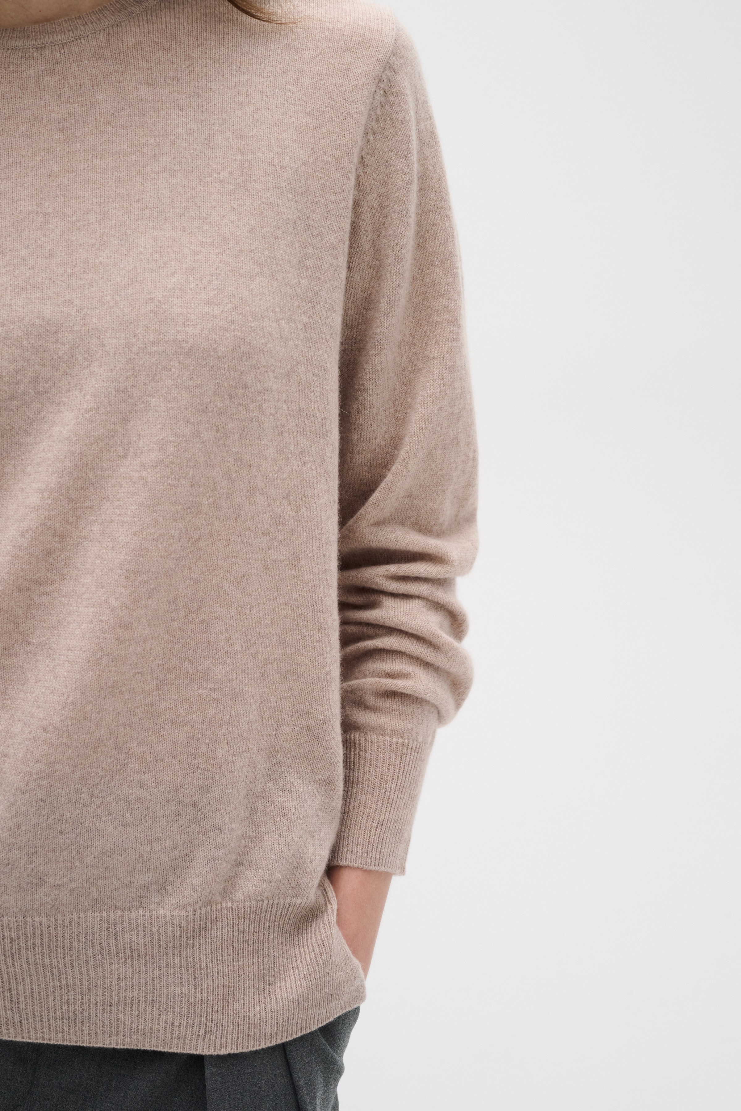 LukkaIW Crew-neck Kashmir Pullover LOOKBOOK DETAIL 30107629-10110