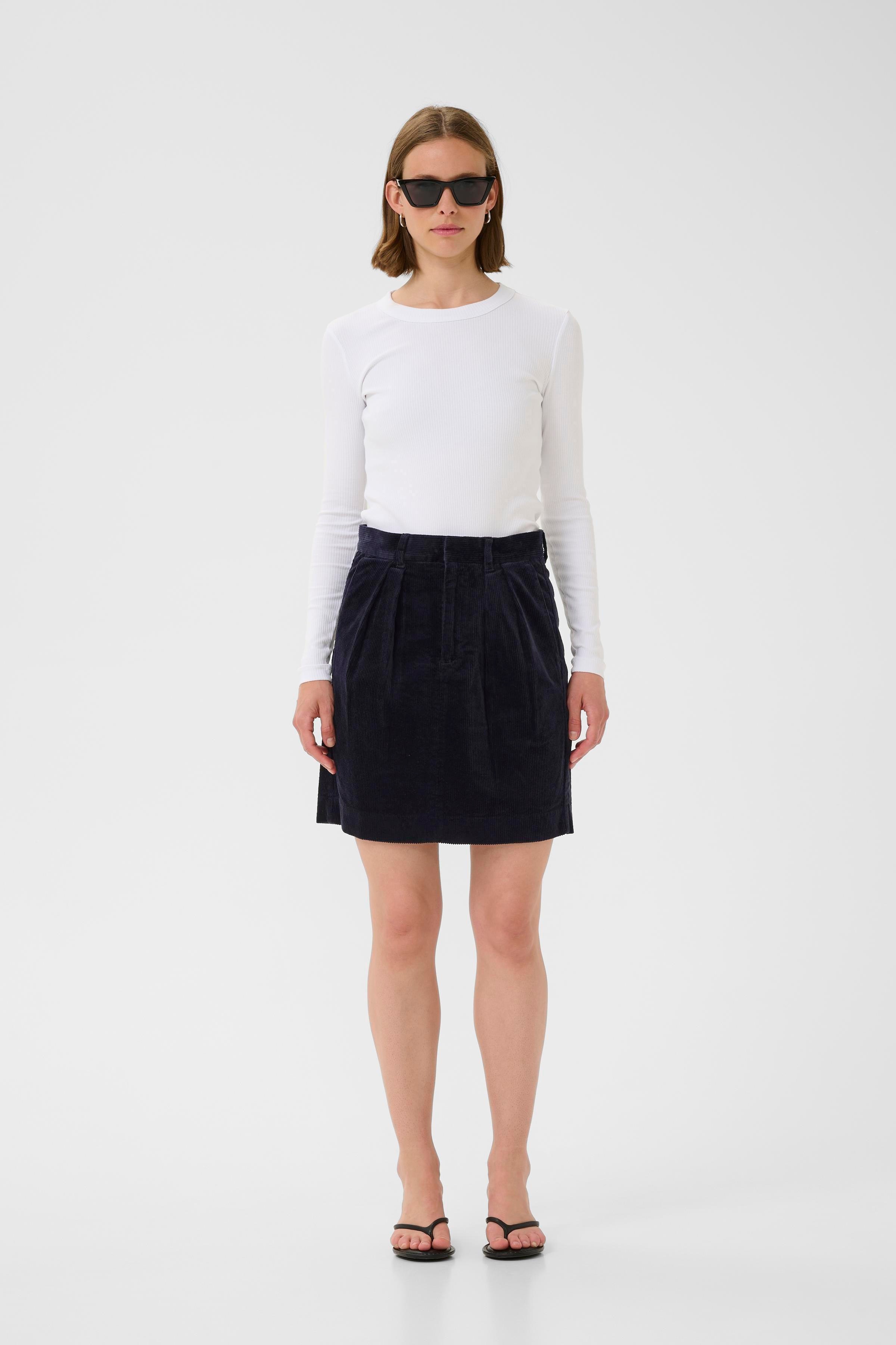 ToriIW Kjol LOOKBOOK FRONT 30109782-300005