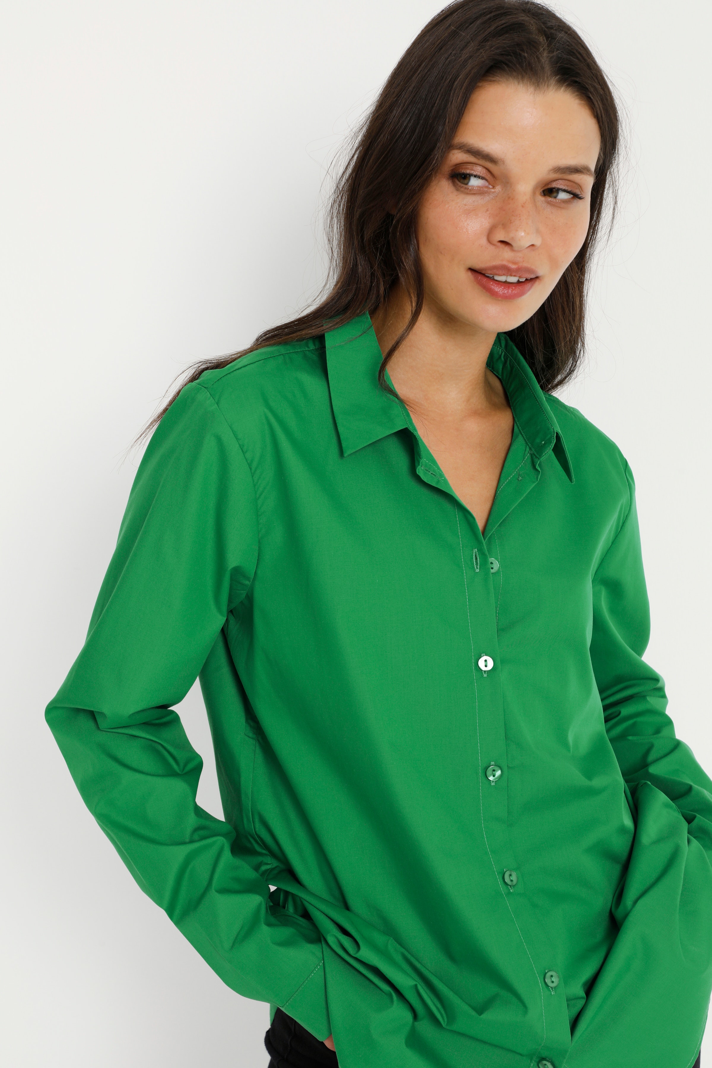 KAscarlet Shirt LOOKBOOK DETAIL 10504242-176030