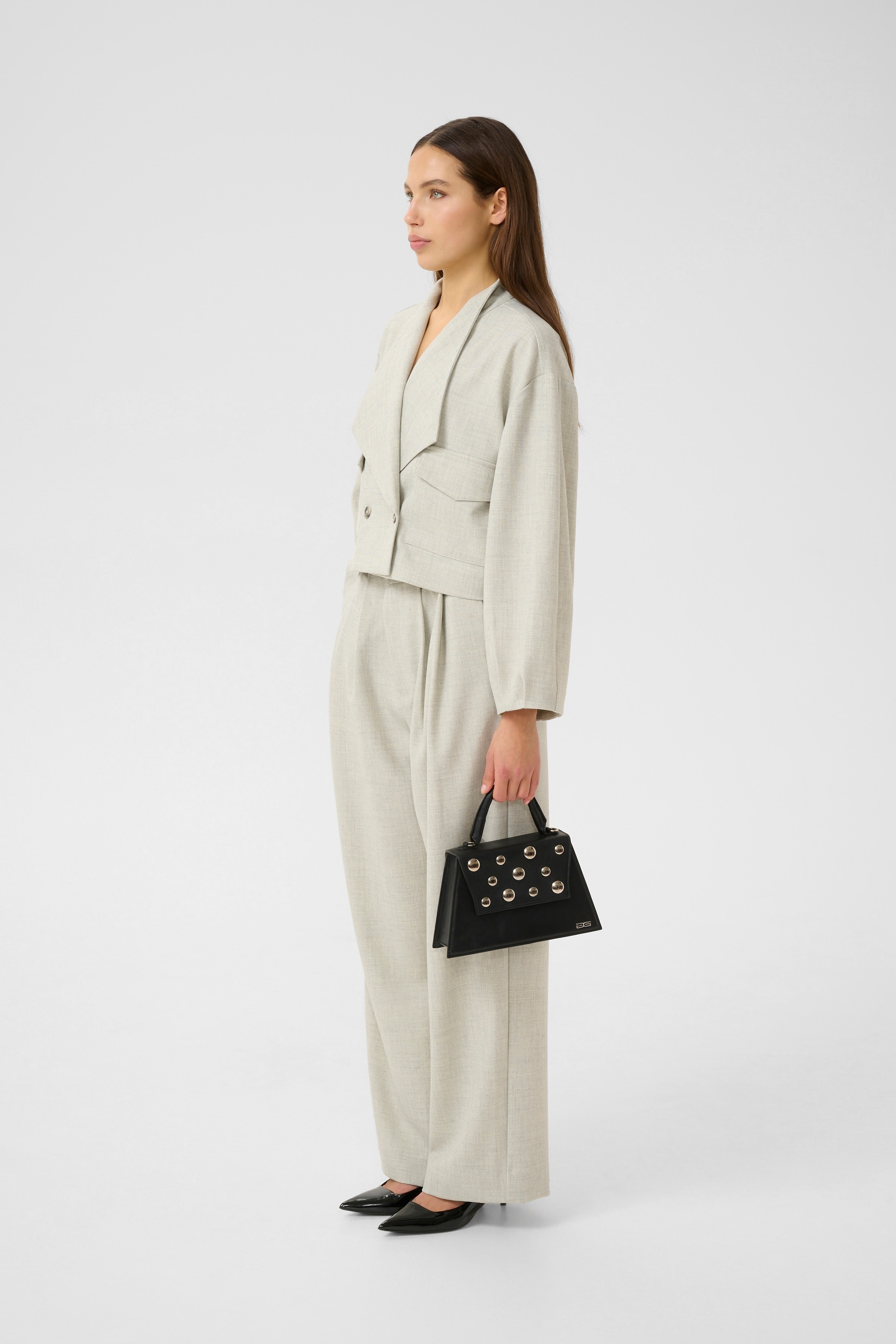 GZwiana Trousers LOOKBOOK FRONT 10910634-107195