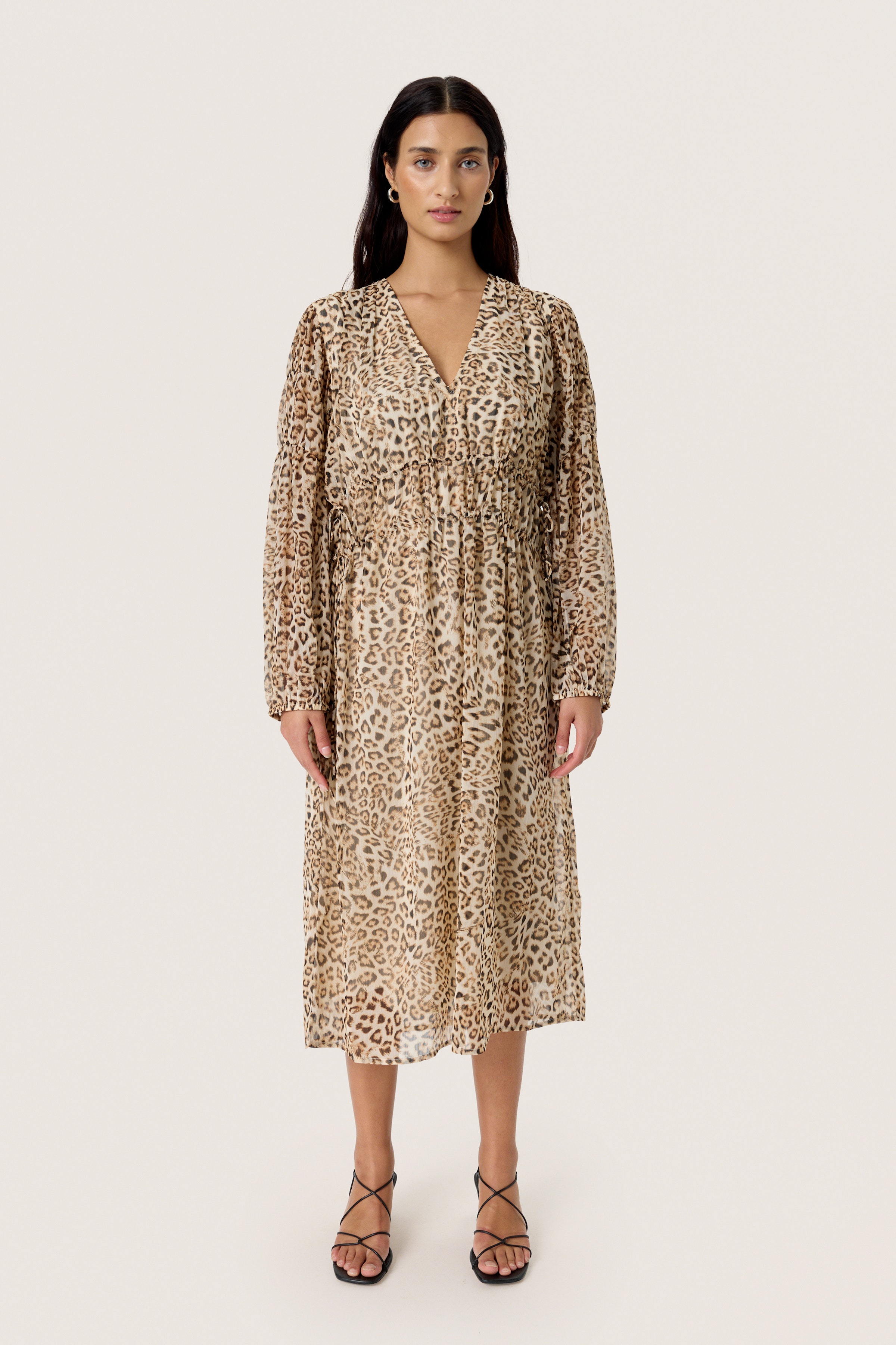 SLAnaya Jurk LOOKBOOK FRONT 30408428-303941