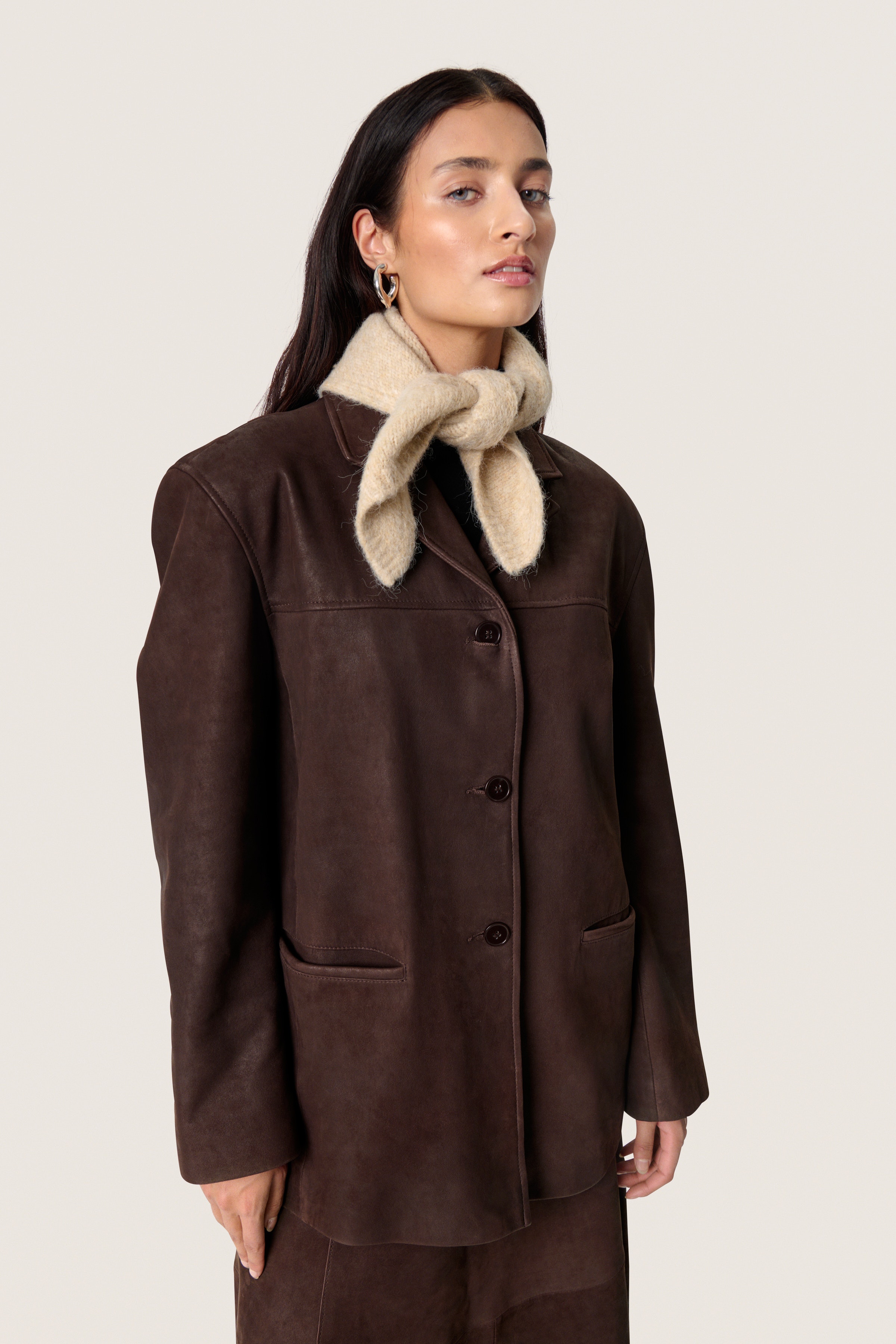 SLPleoni Scarf LOOKBOOK FRONT 30408576-1513081
