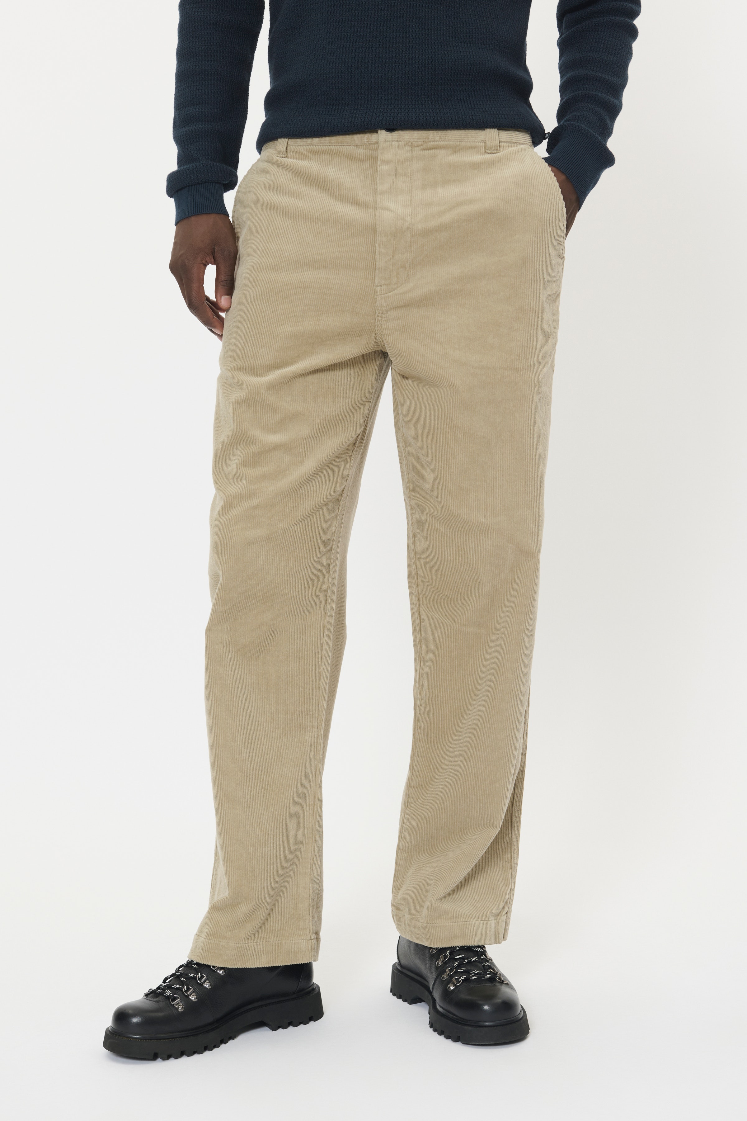 MAChino Trousers LOOKBOOK FRONT 30208863-170510