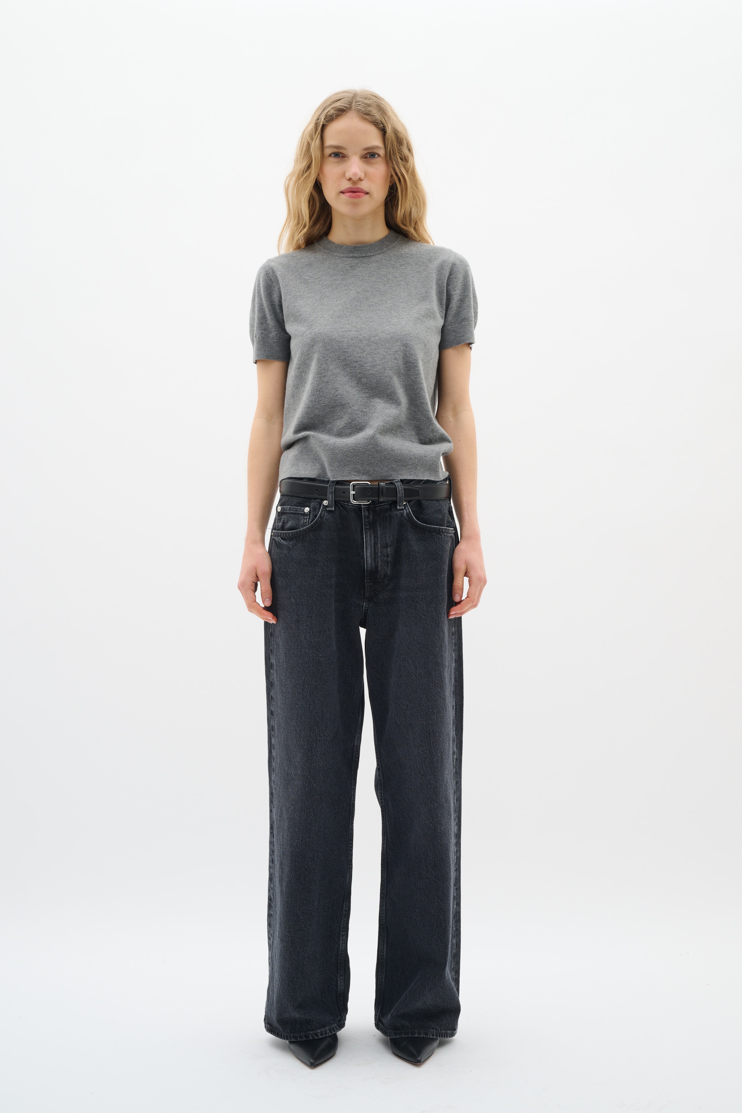 KellsieIW Pullover LOOKBOOK FRONT 30109743-301744