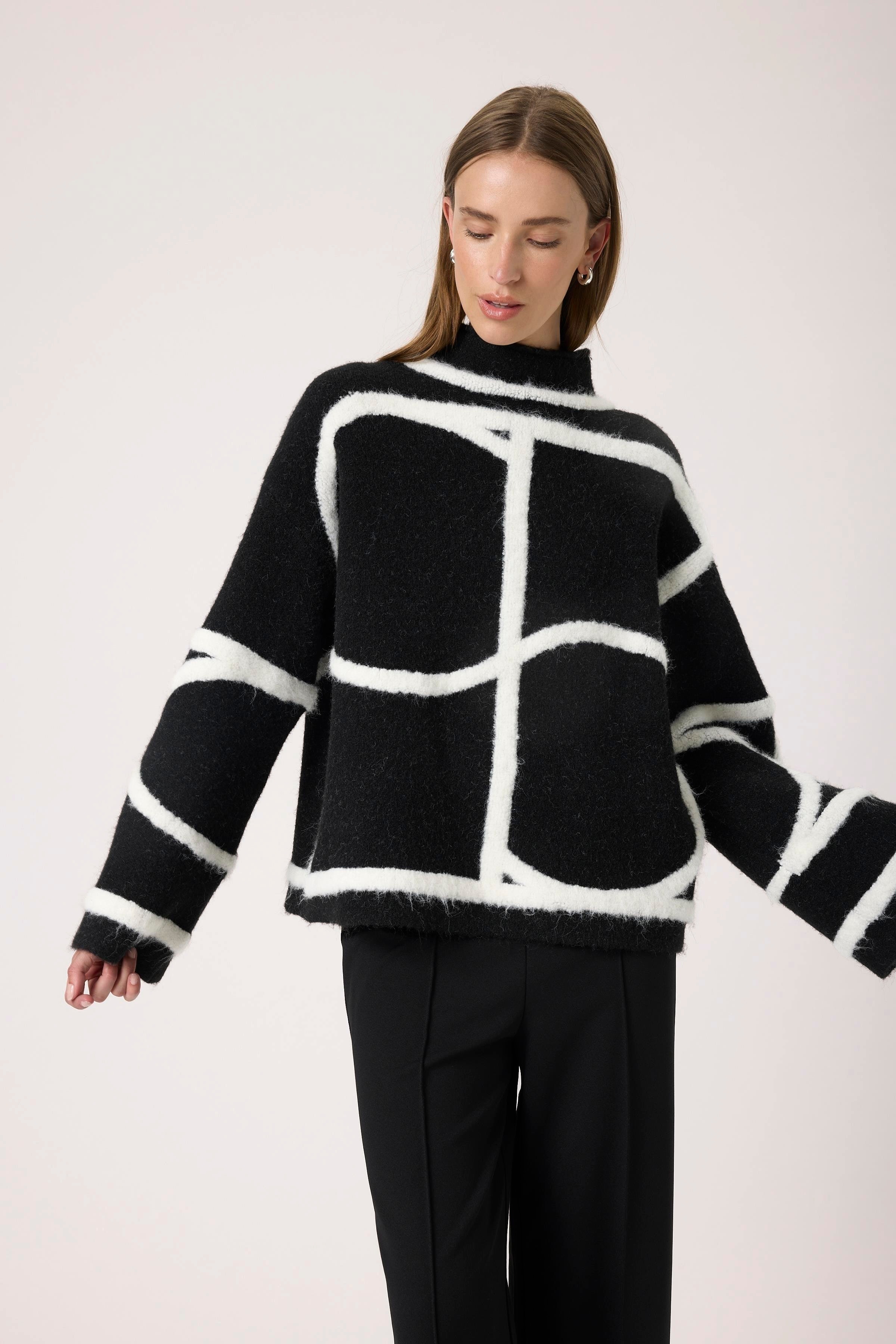 SLSorea Pullover LOOKBOOK FRONT 30408778-304364