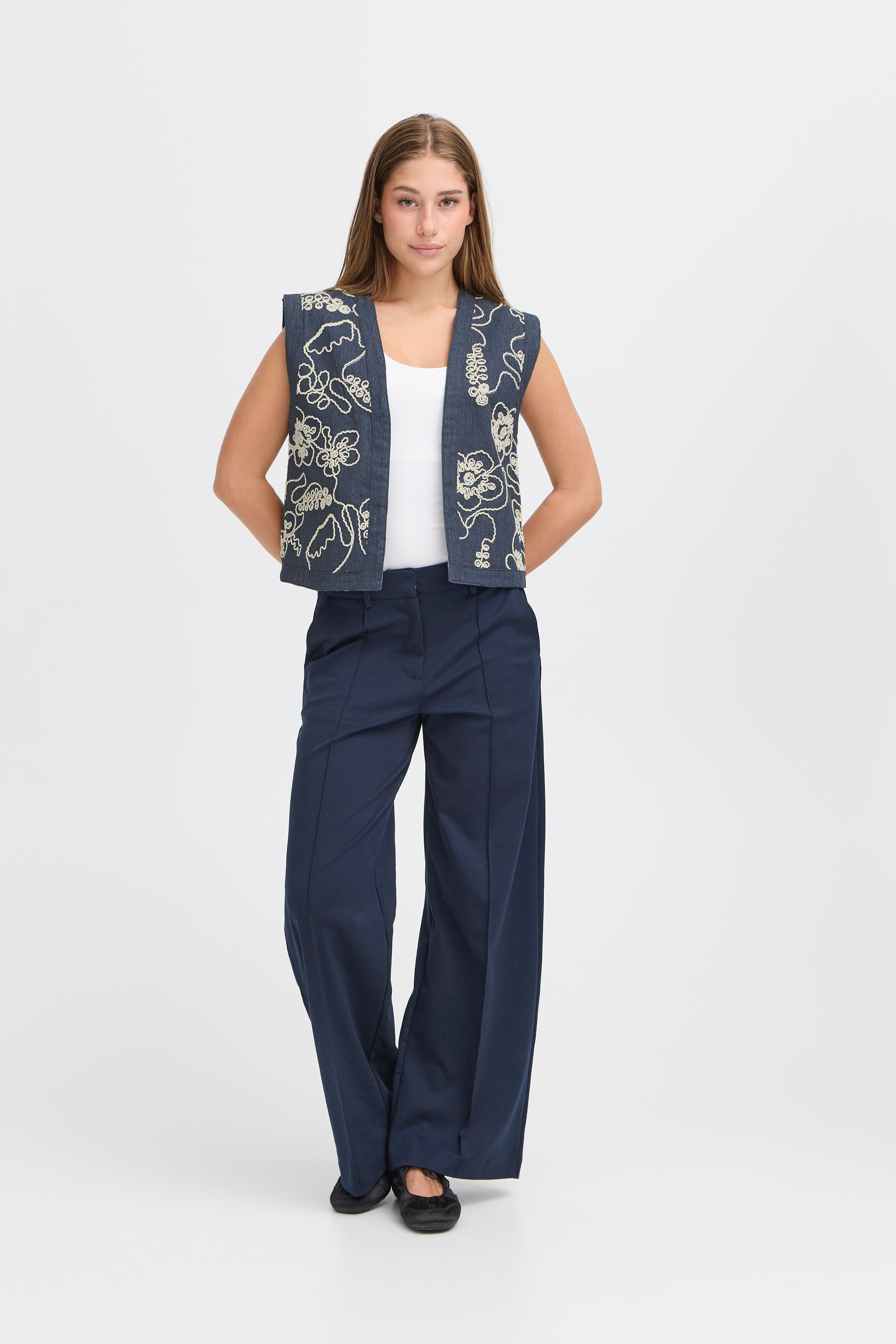 IHPAULIA Vest LOOKBOOK FRONT 20124462-900001130