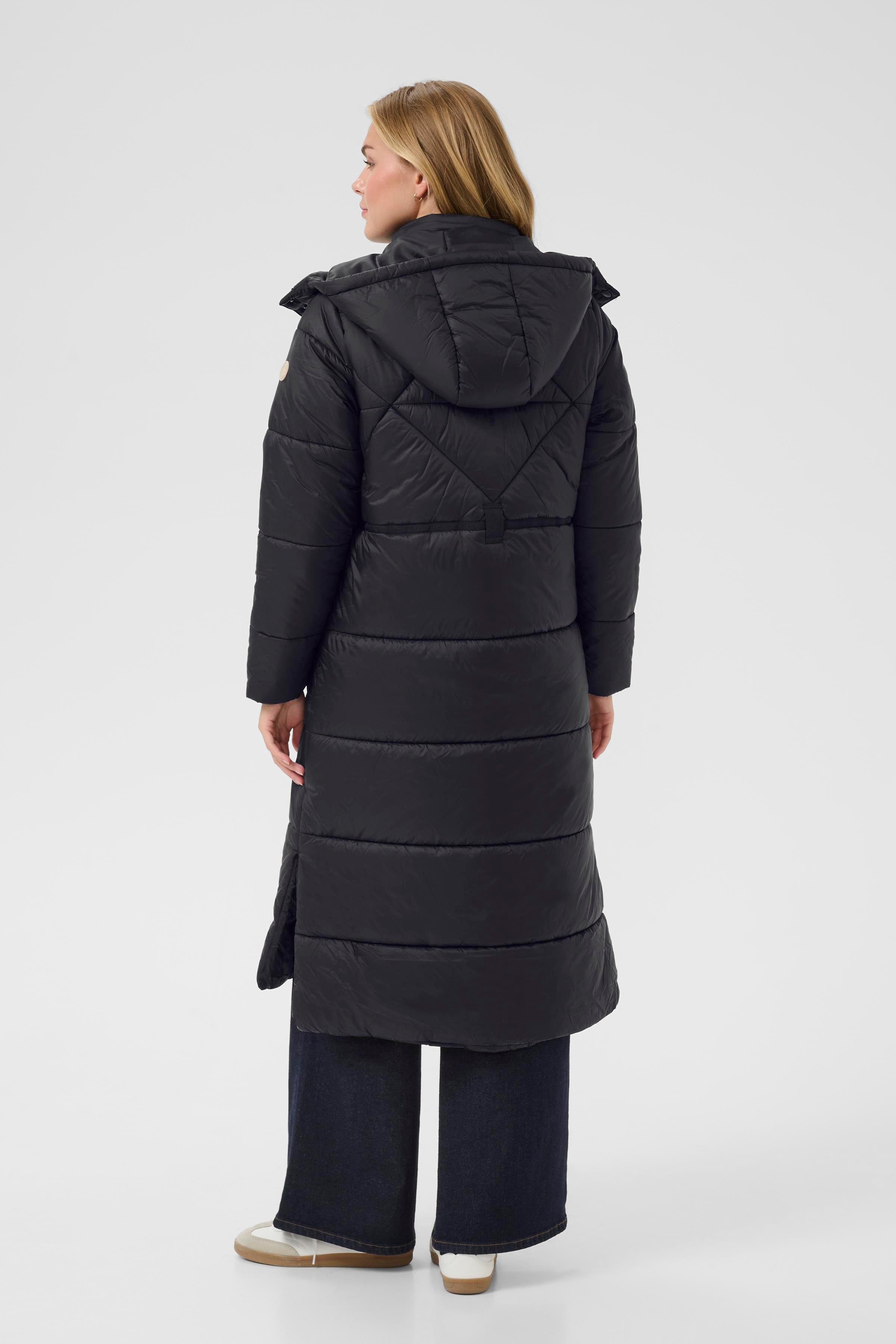 CRGaiagro Outerwear LOOKBOOK BACK 10613921-100120