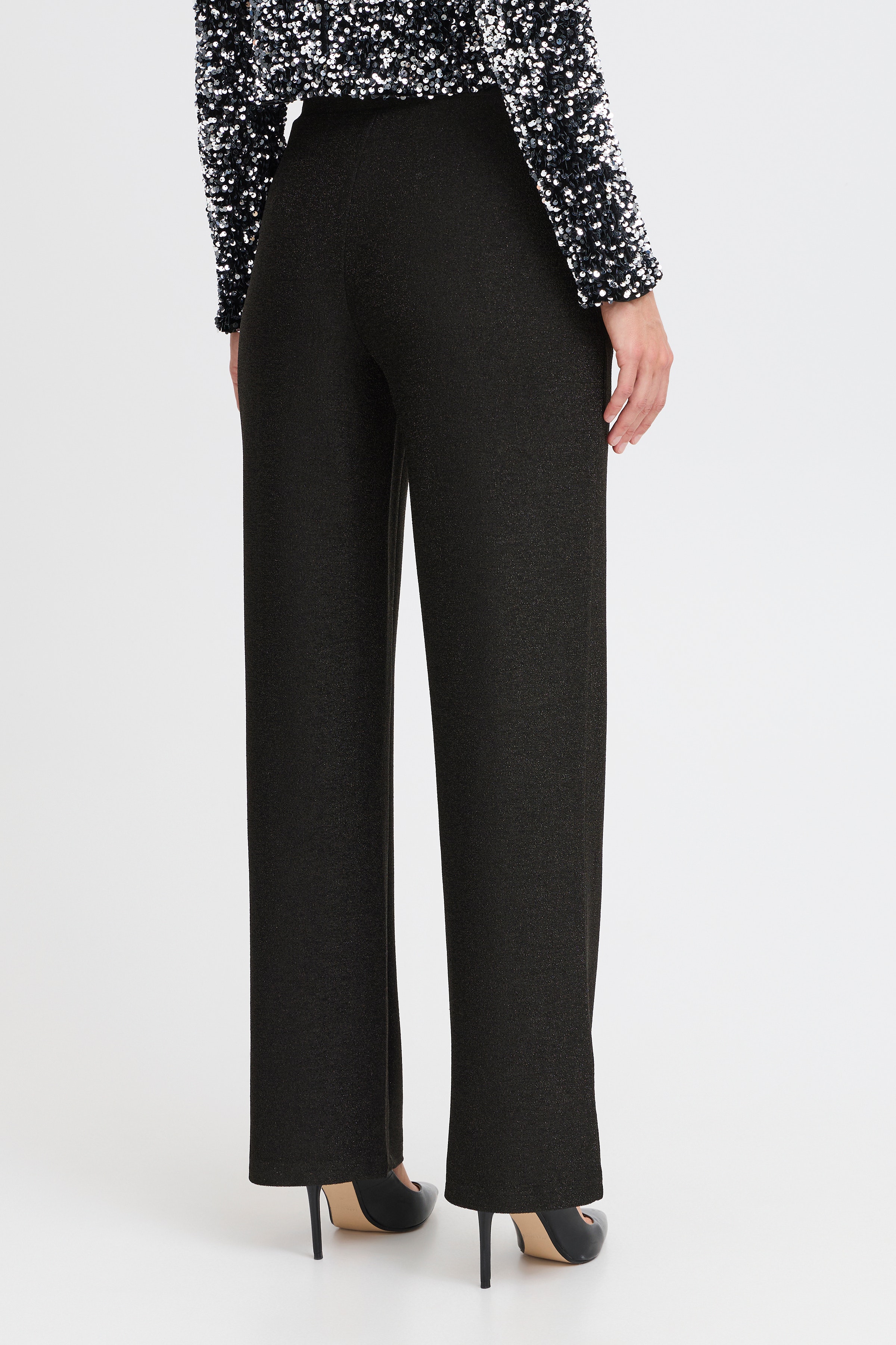 BYTACHA Hose LOOKBOOK BACK 20815947-200453