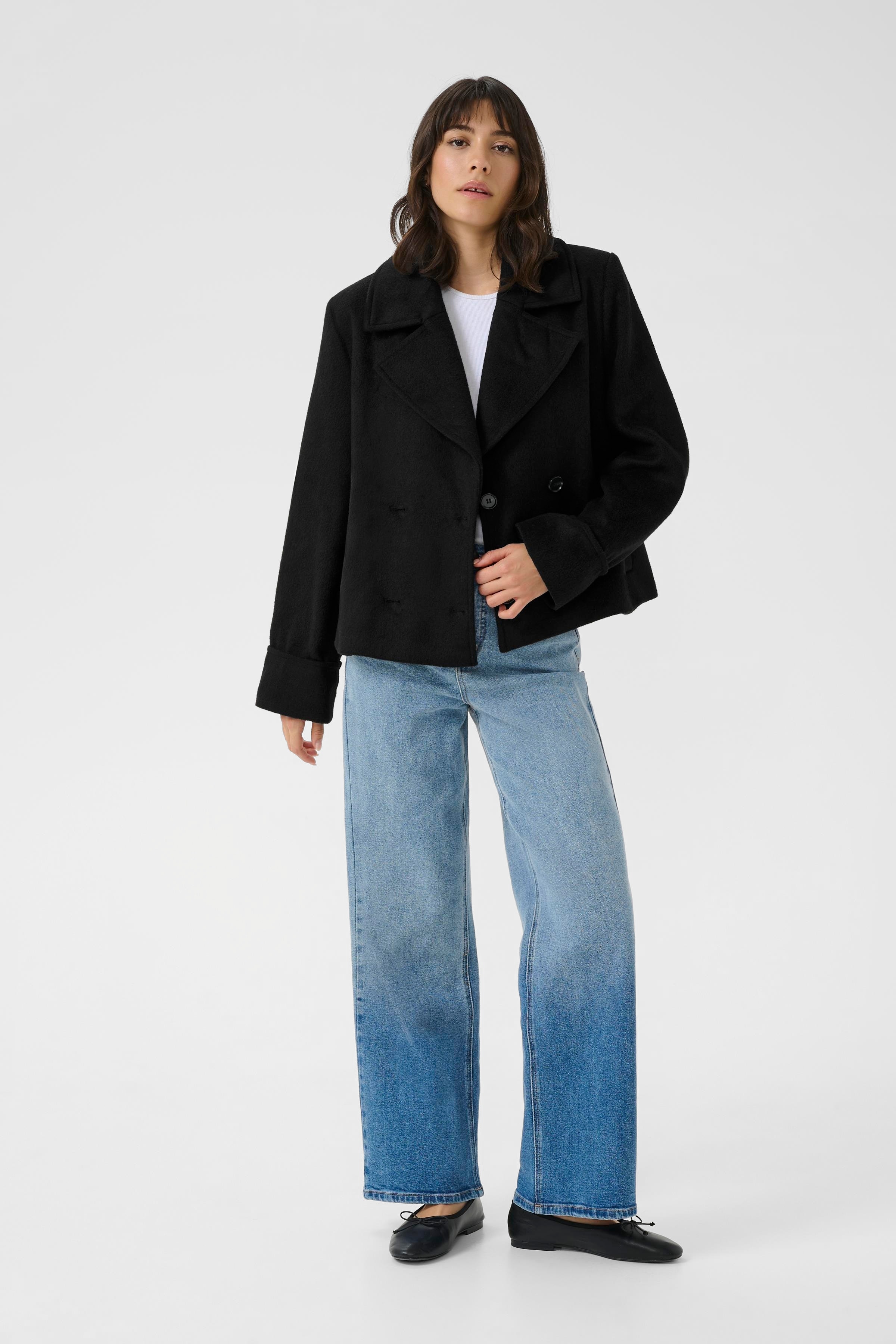 KAjulia Coat LOOKBOOK FRONT 10510068-100121