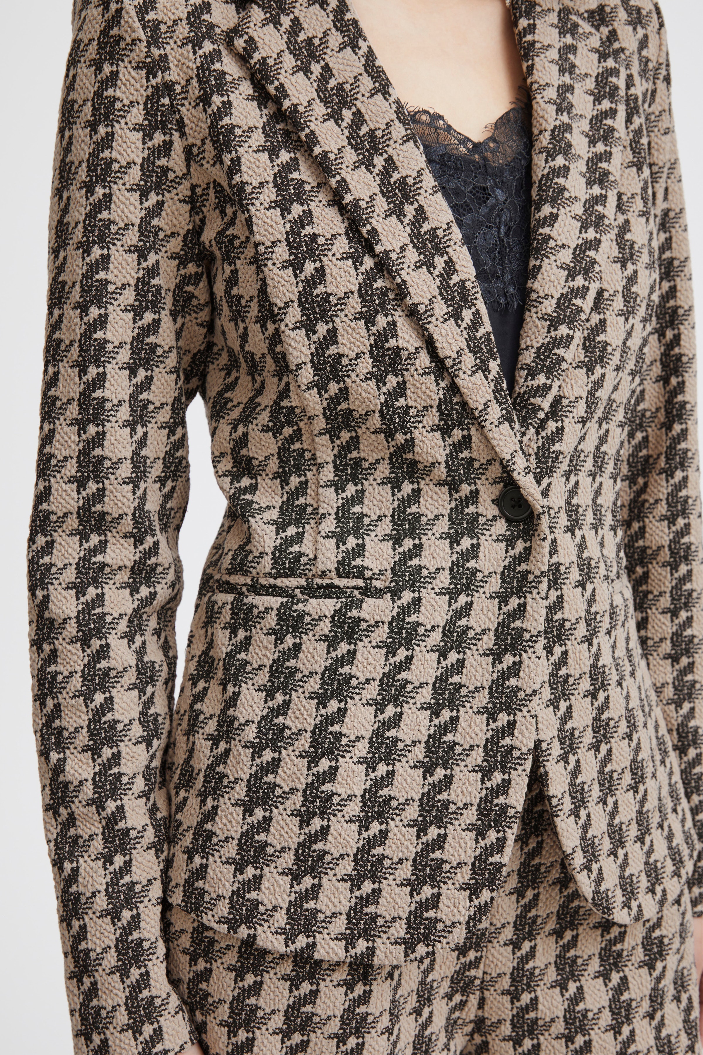 IHKATE Blazer LOOKBOOK DETAIL 20120295-202751