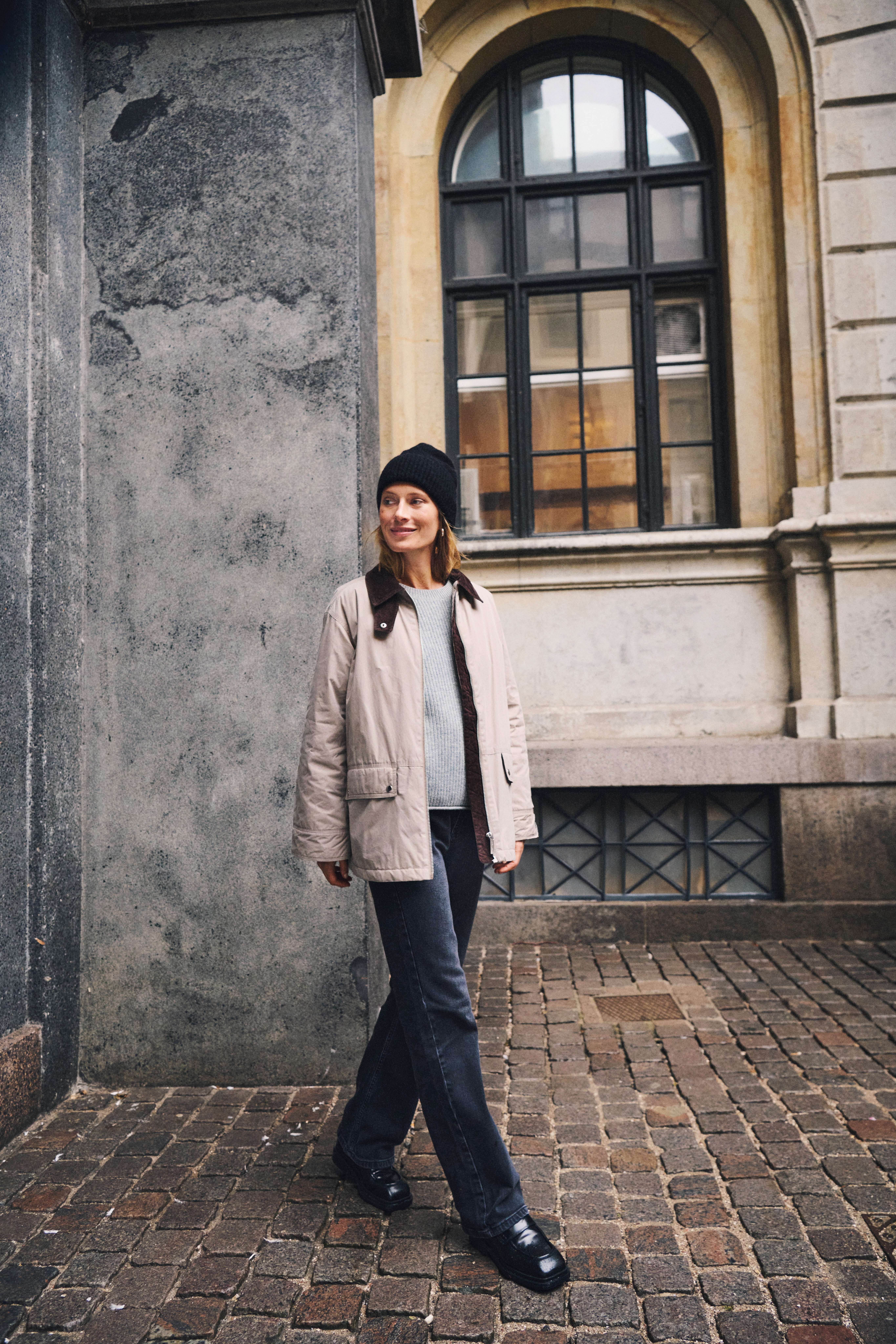 ShantiPW Ytterplagg LOCATION NONE 30309740-171212