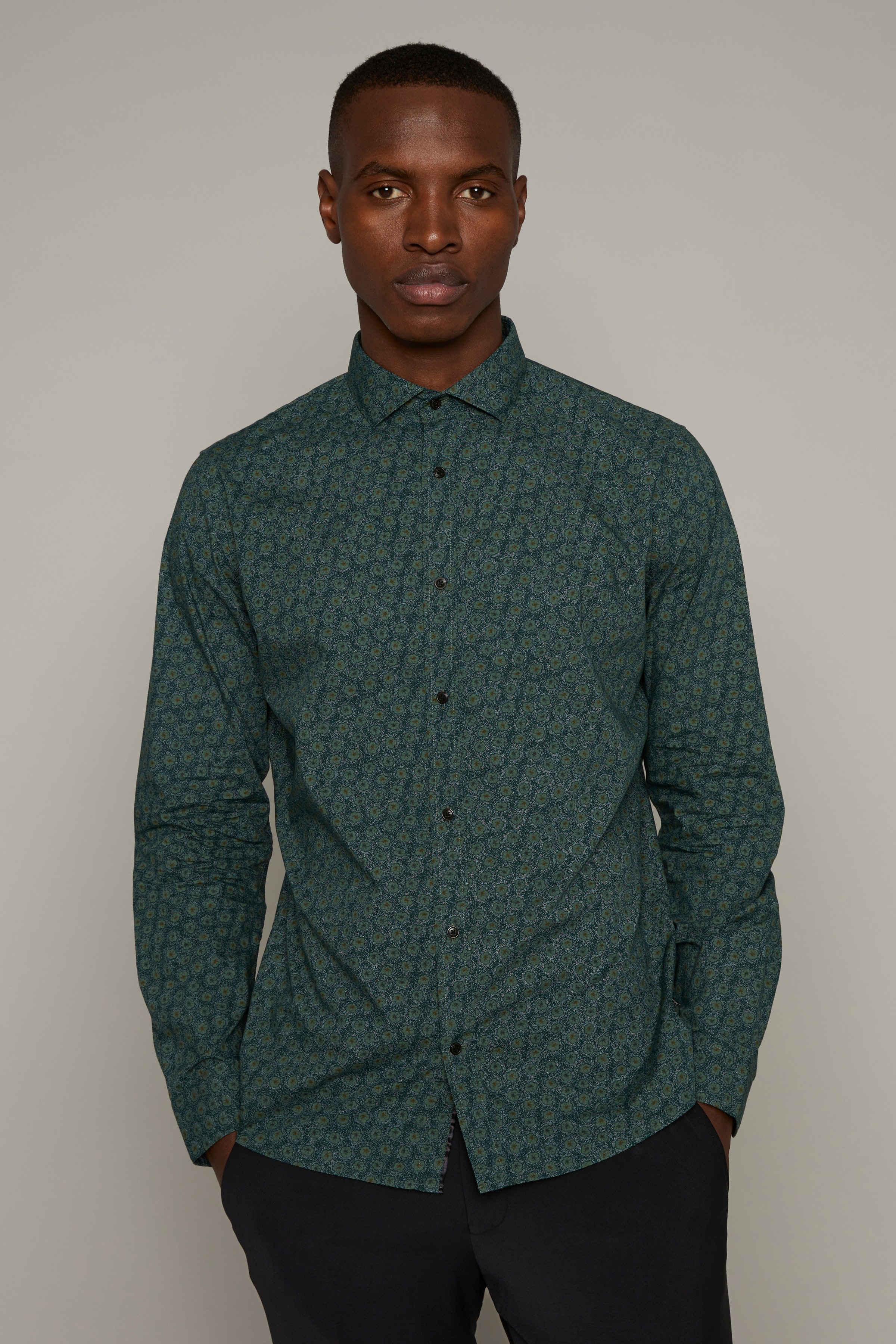 MAtrostol Skjorte LOOKBOOK FRONT 30206481-195350