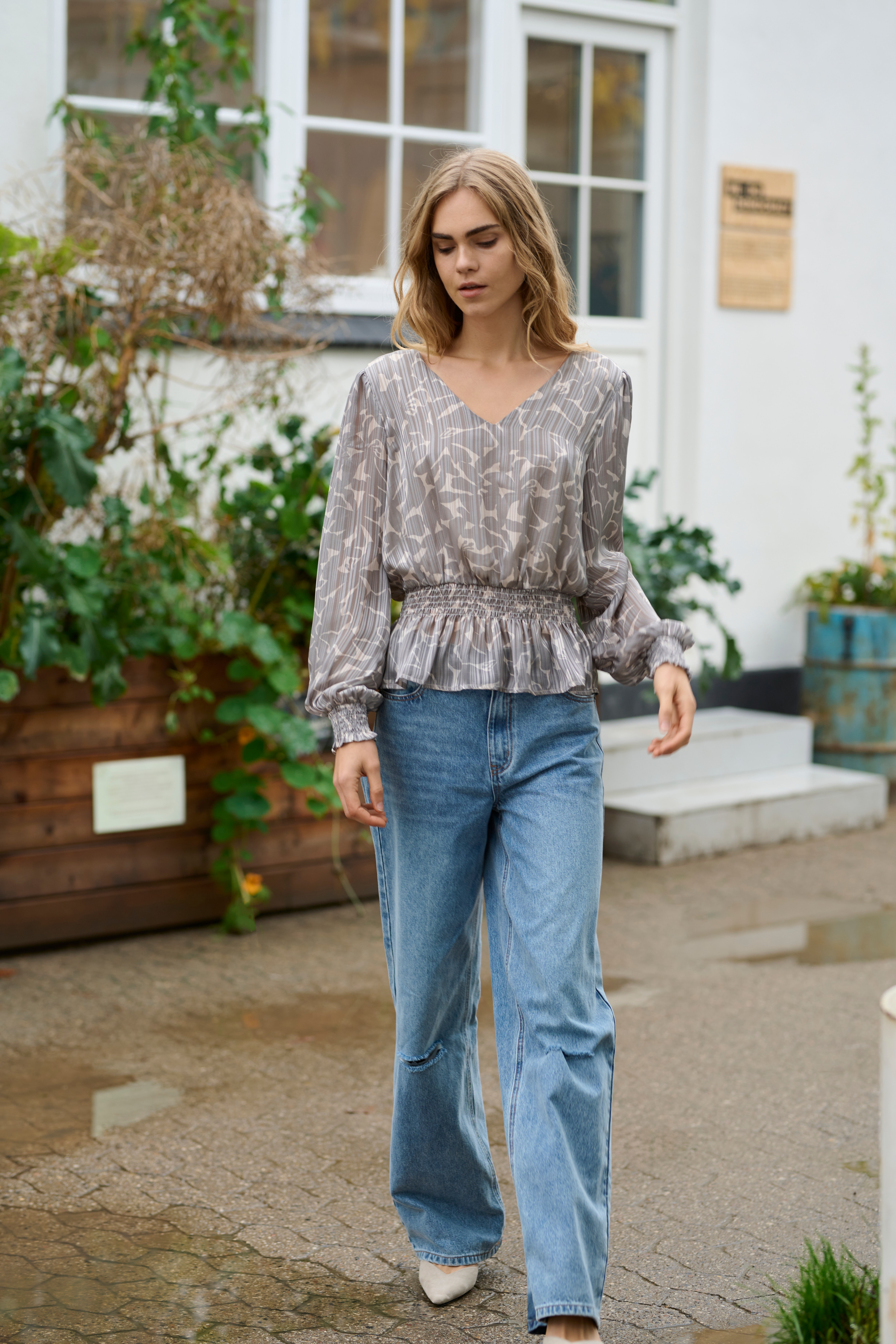 KAemma Blouse LOCATION NONE 10508931-106202