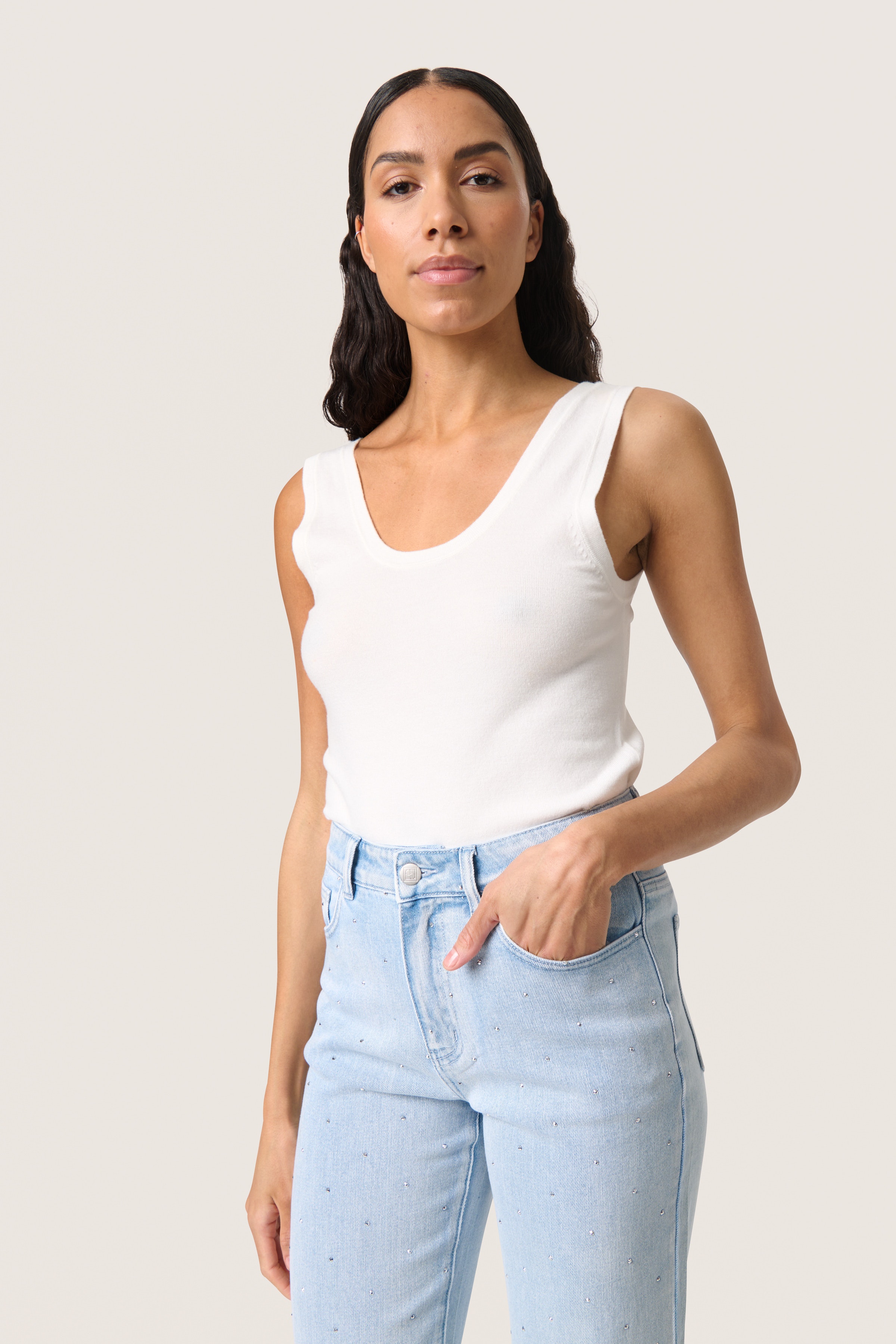 SLSpina Top LOOKBOOK FRONT 30408291-111001