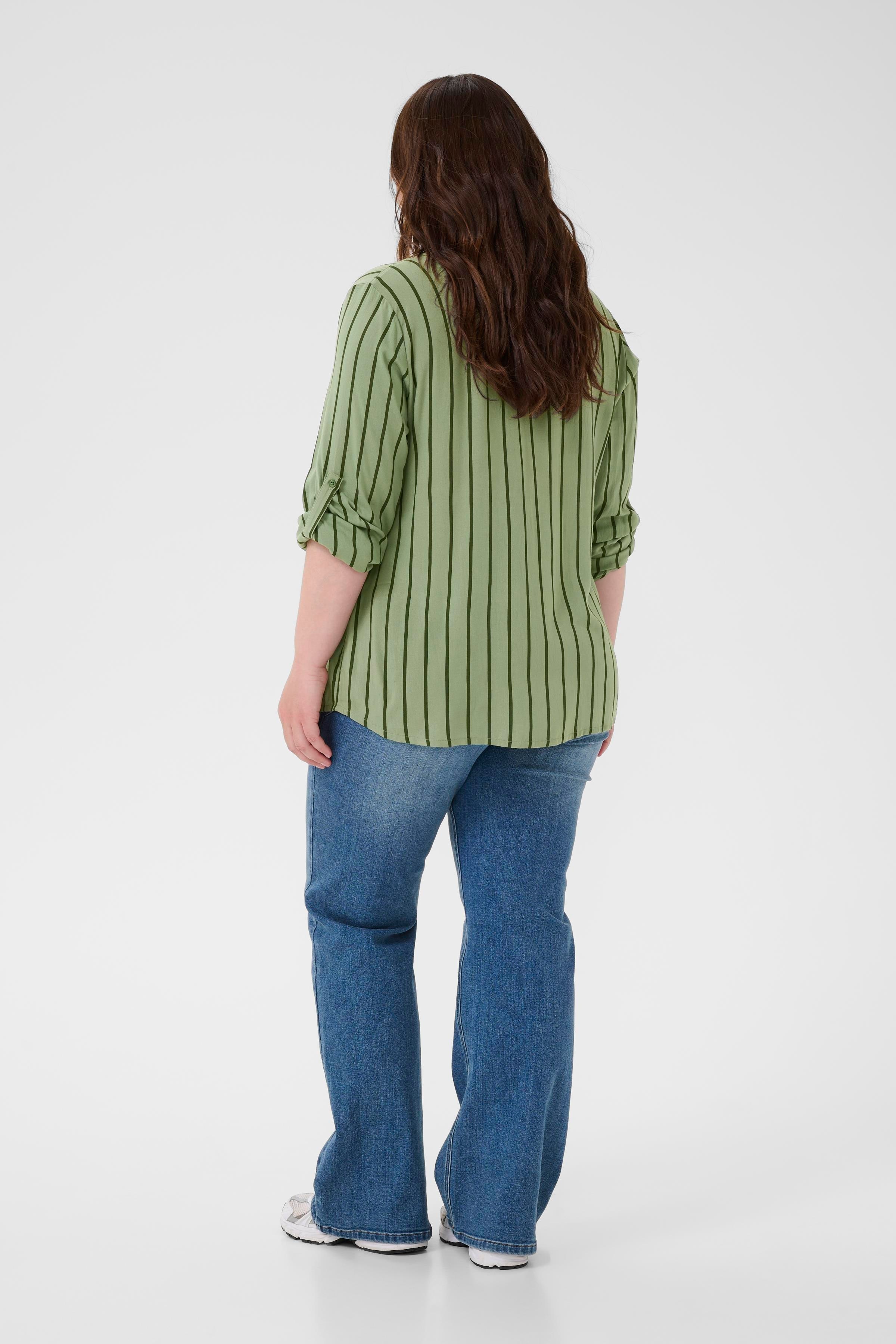 KCsida Blouse LOOKBOOK BACK 10580350-109015