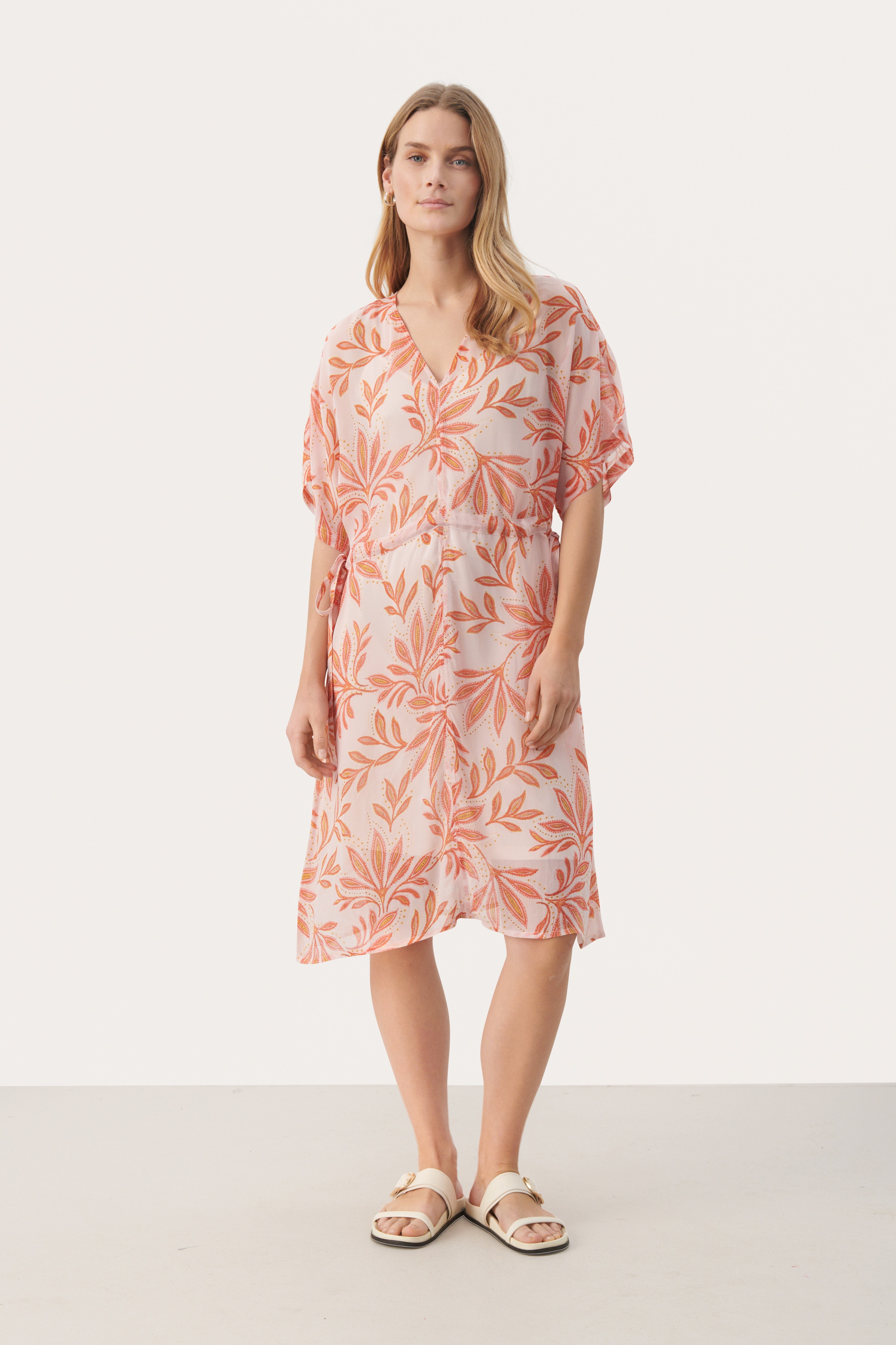 GuldinePW Kort klänning LOOKBOOK FRONT 30308748-302957