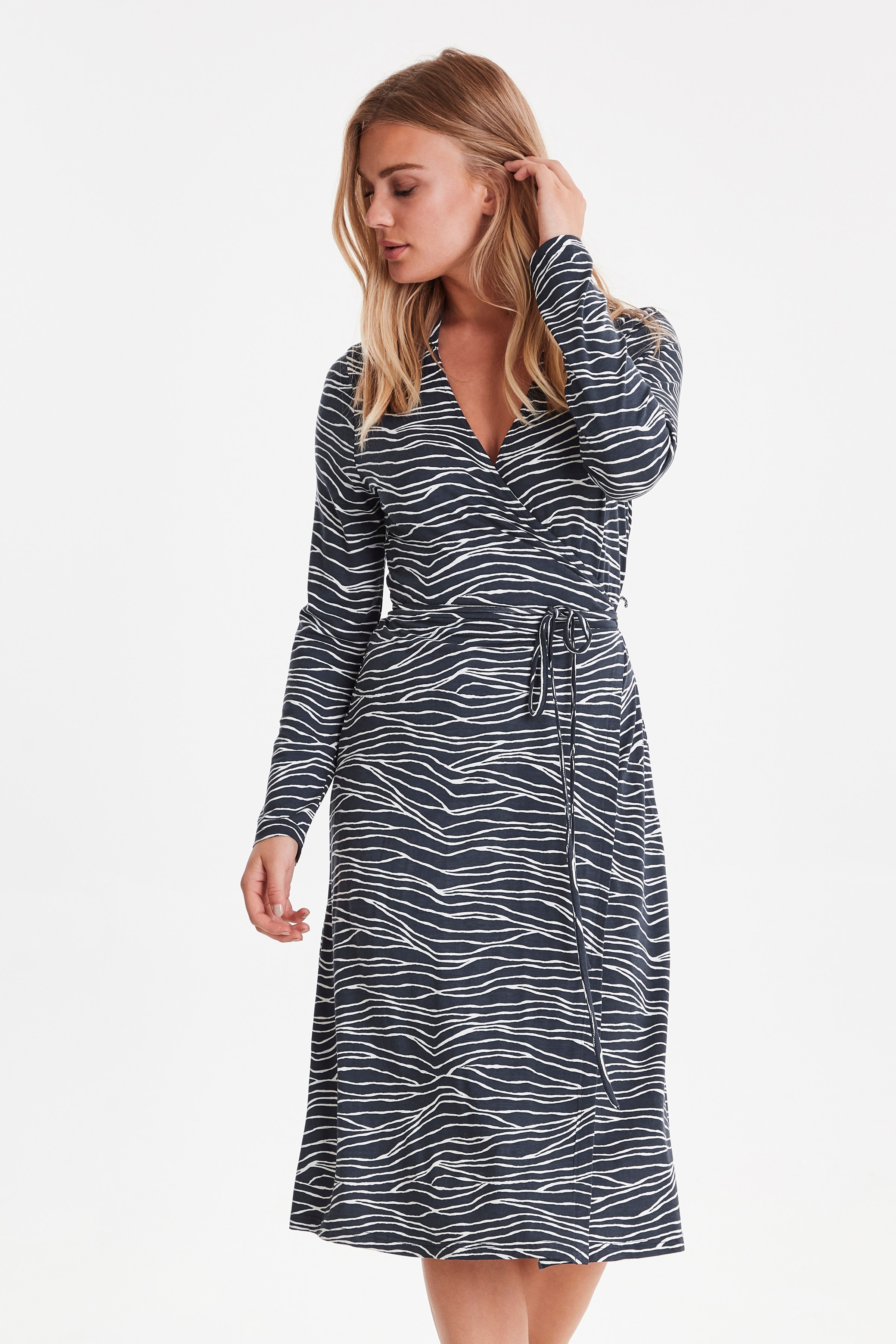 BYPemmy wrap dress LOOKBOOK FRONT 20807584-80032