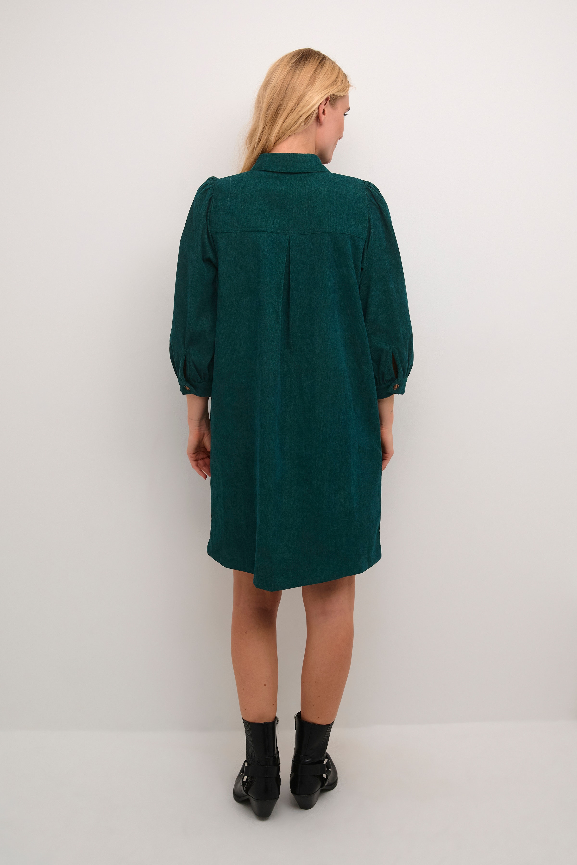 KAeve Dress LOOKBOOK BACK 10508441-195421