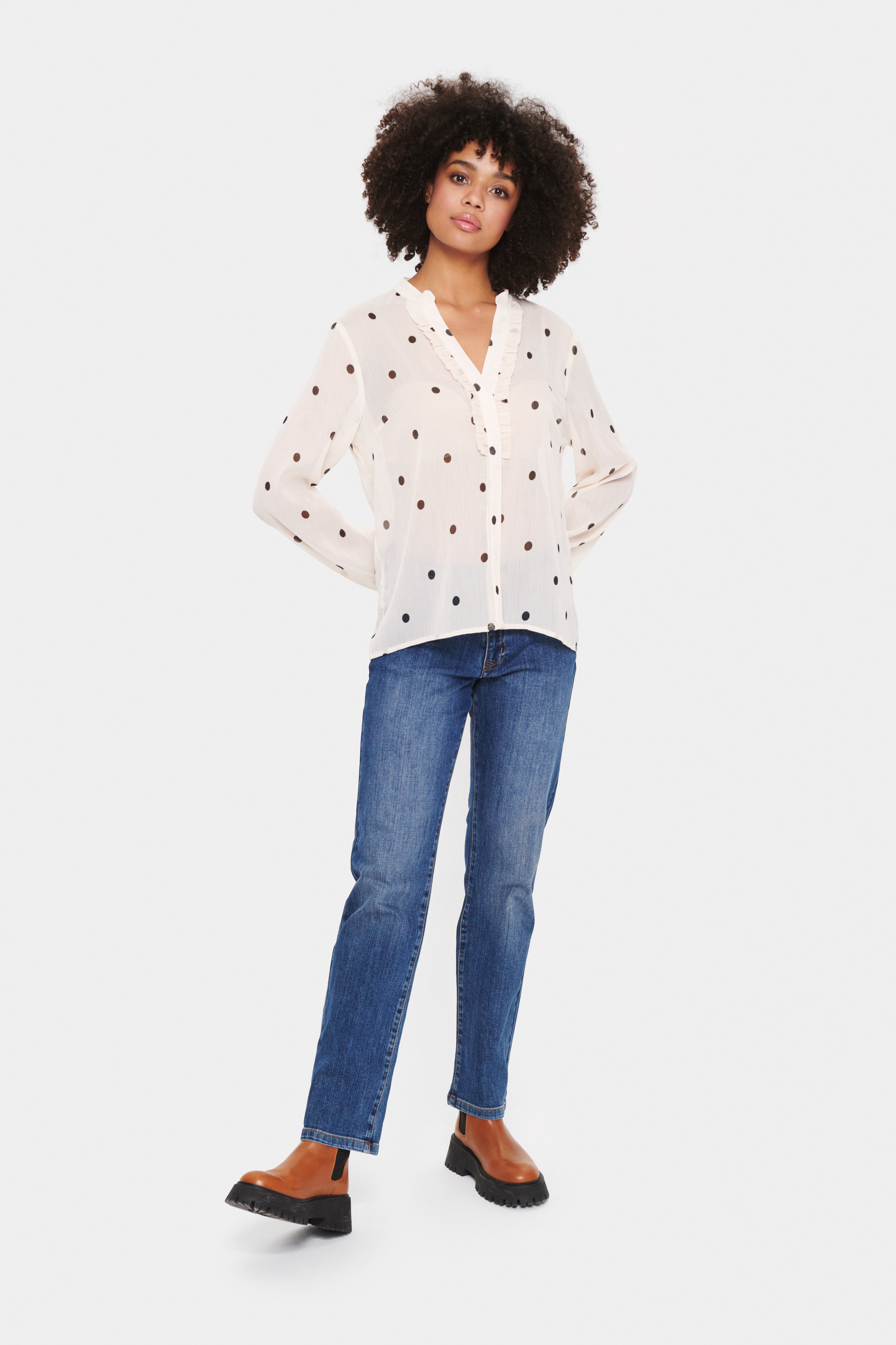 ValerieSZ Bluse LOOKBOOK FRONT 30511688-600330