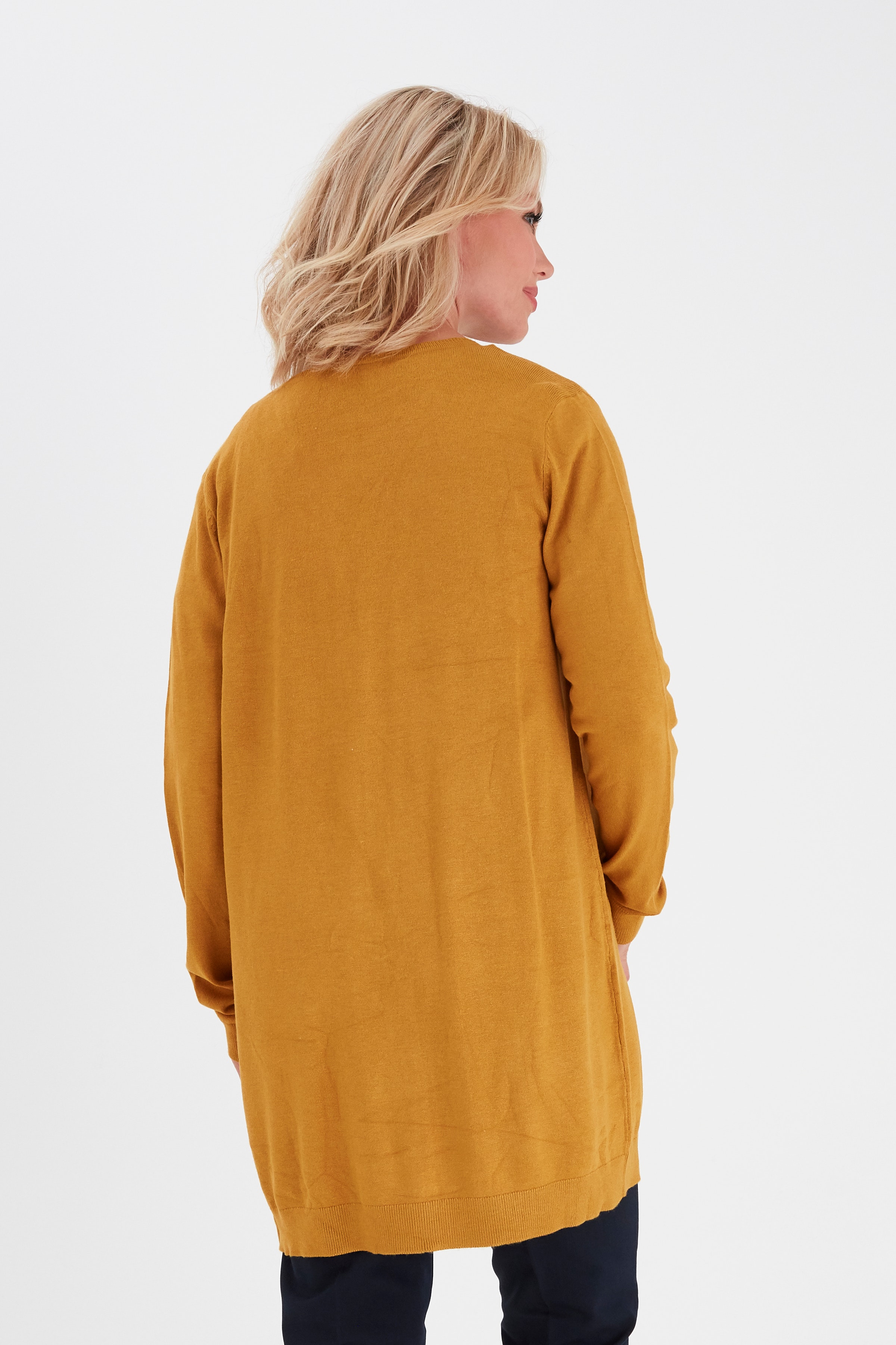 ZUFIRM Cardigan LOOKBOOK FRONT 20608287-1609481
