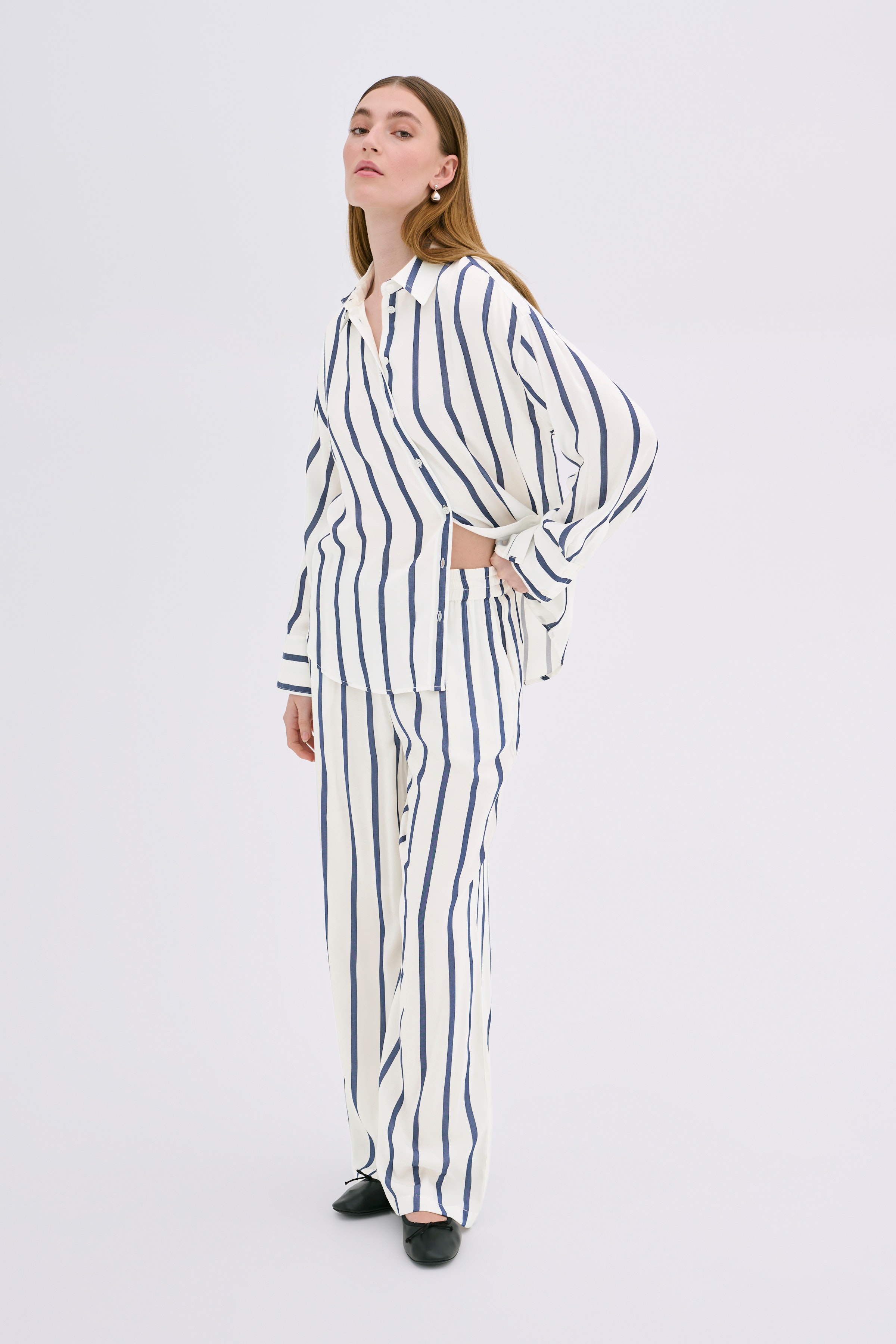 MiaMW Bukser LOOKBOOK FRONT 10704699-105564