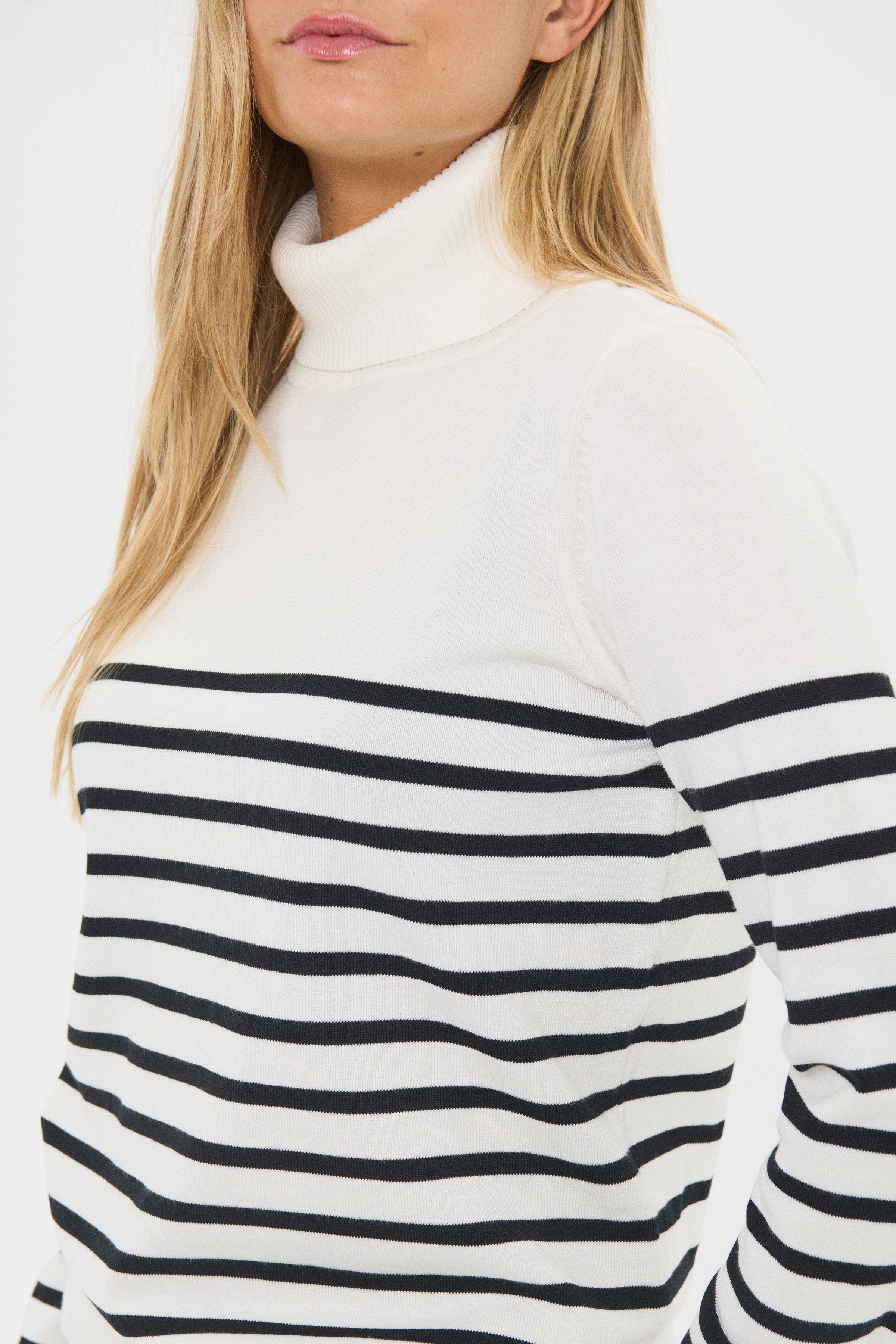 MilaSZ Pullover LOOKBOOK DETAIL 30513772-304470