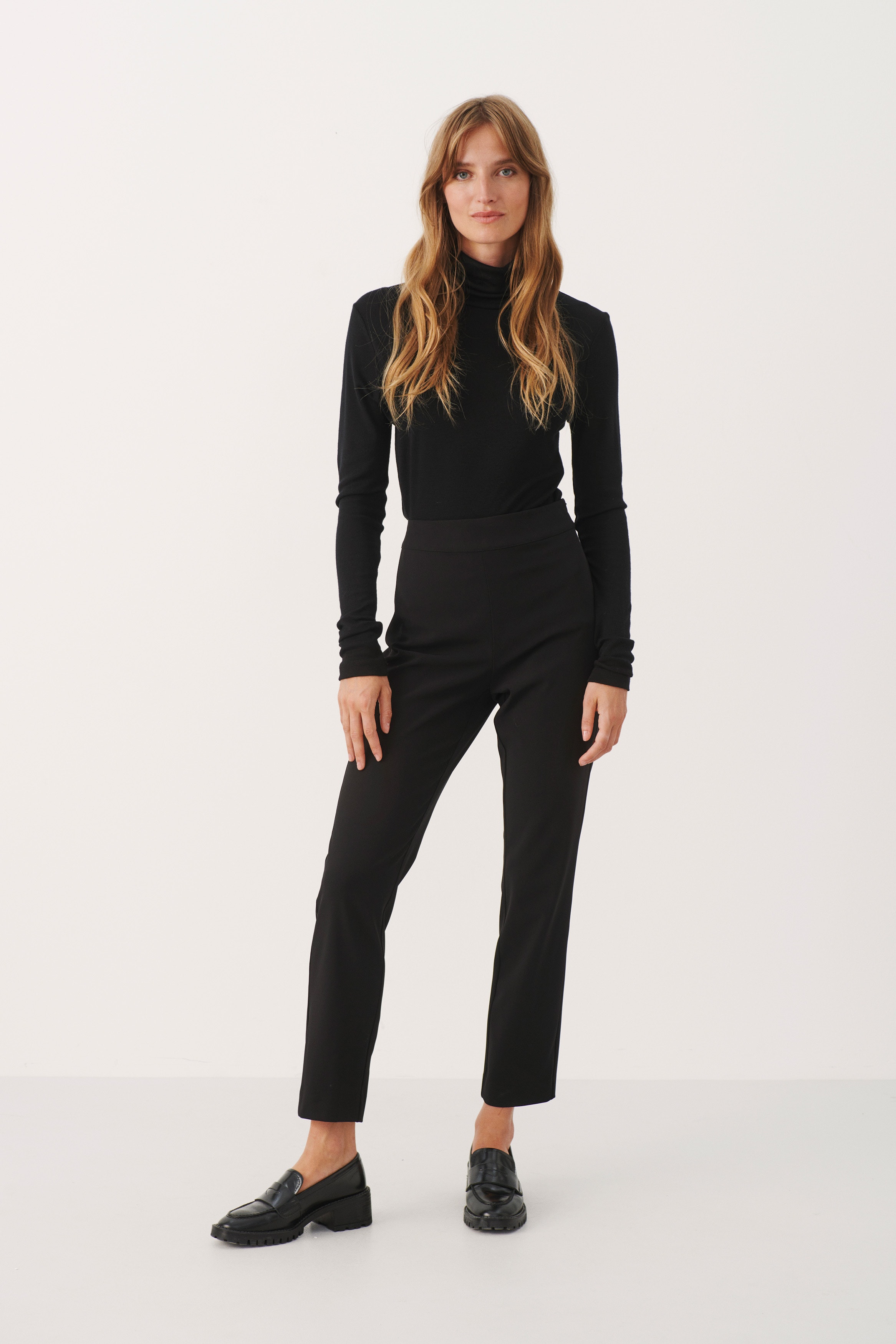 TamaPW Byxor LOOKBOOK FRONT 30307212-194008