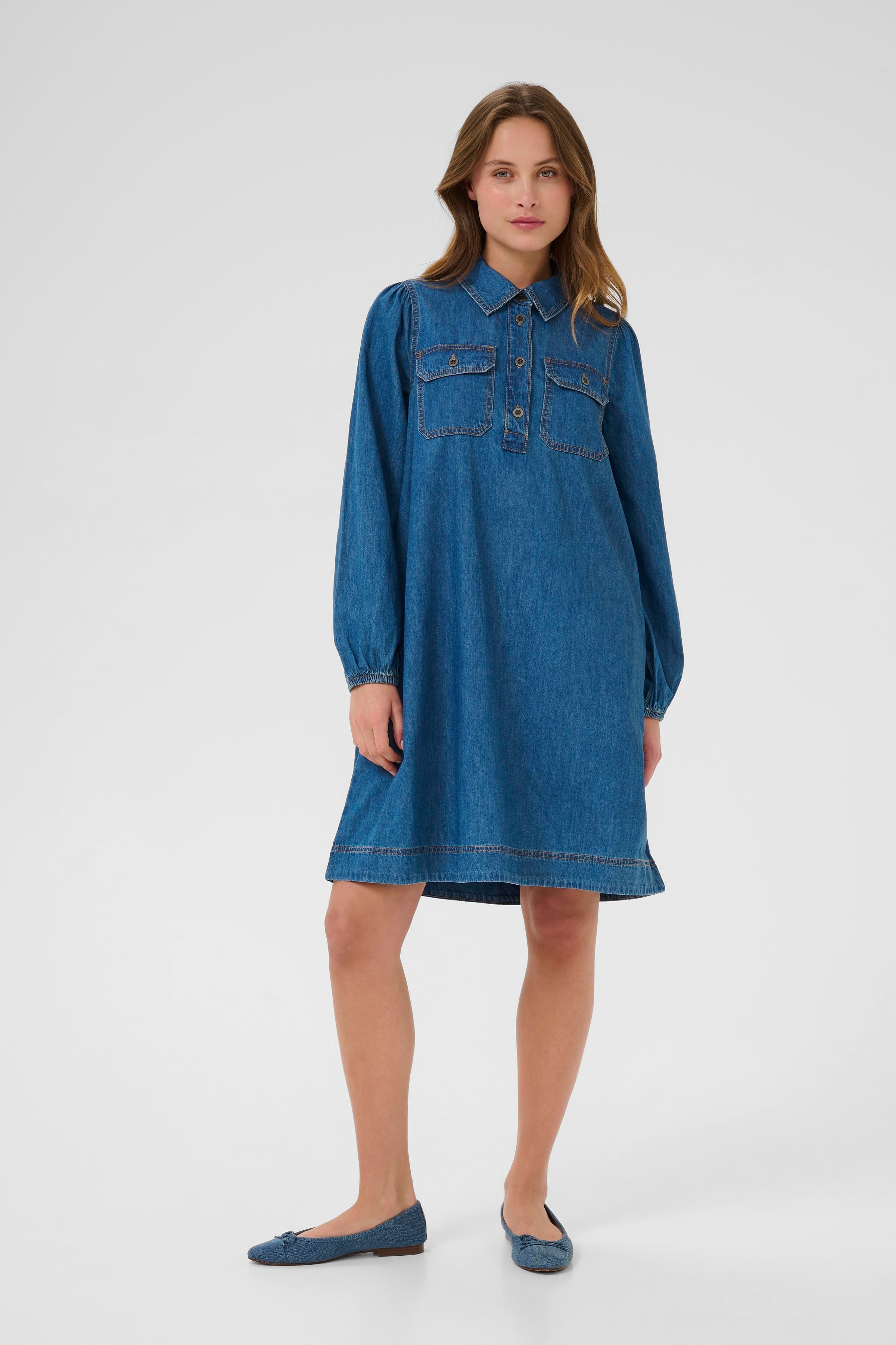 CUbayla Jeanskleid LOOKBOOK FRONT 50112799-500029