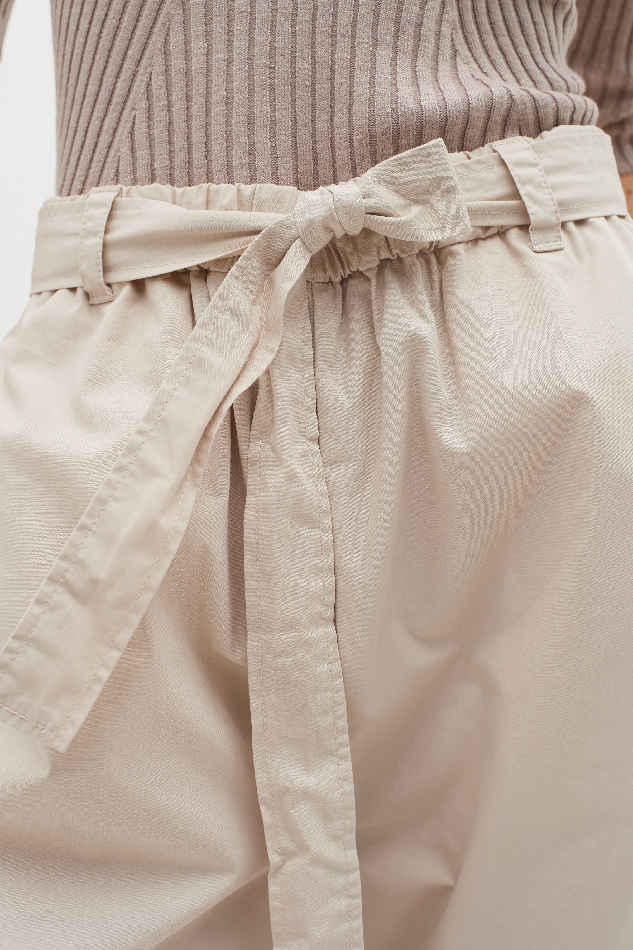 ElinaIW Shorts LOOKBOOK DETAIL 30109303-130403