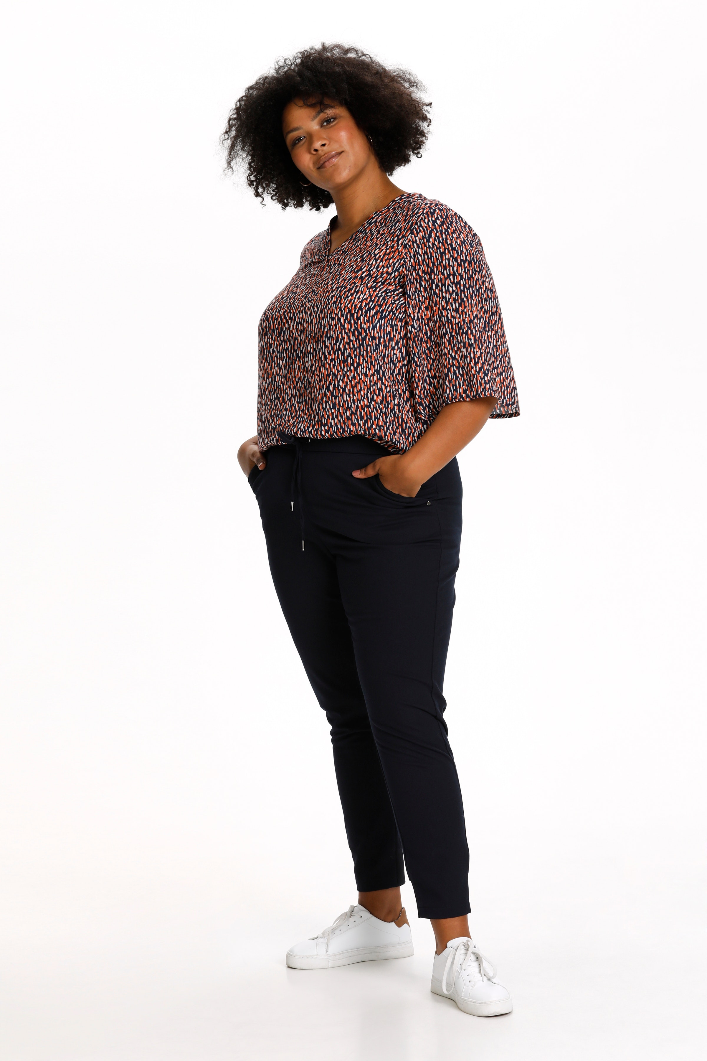 KCladiana 7/8 Pants Suiting LOOKBOOK FRONT 10580445-194020