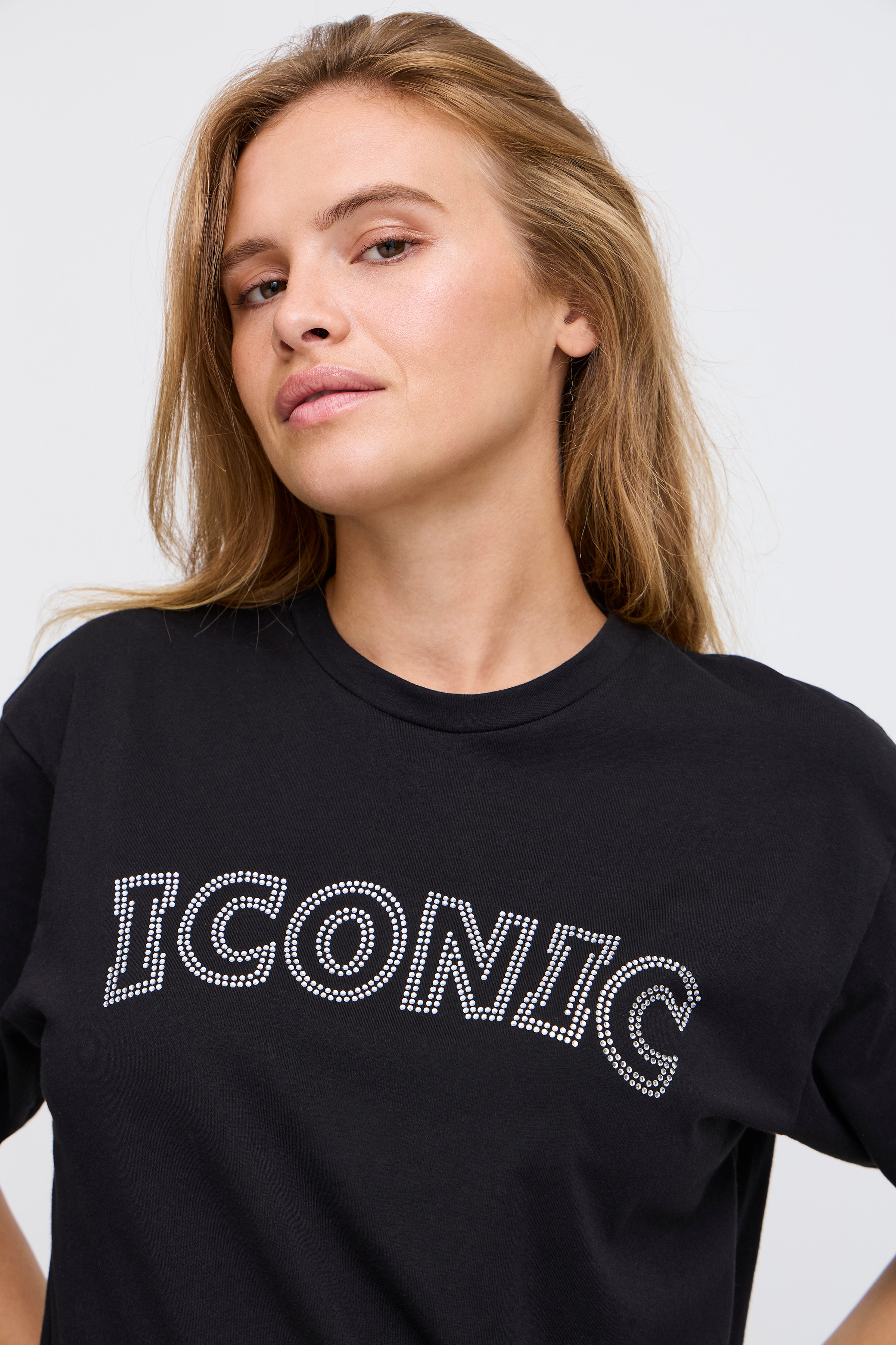 PZICONIC T-shirt LOOKBOOK DETAIL 50209067-193911