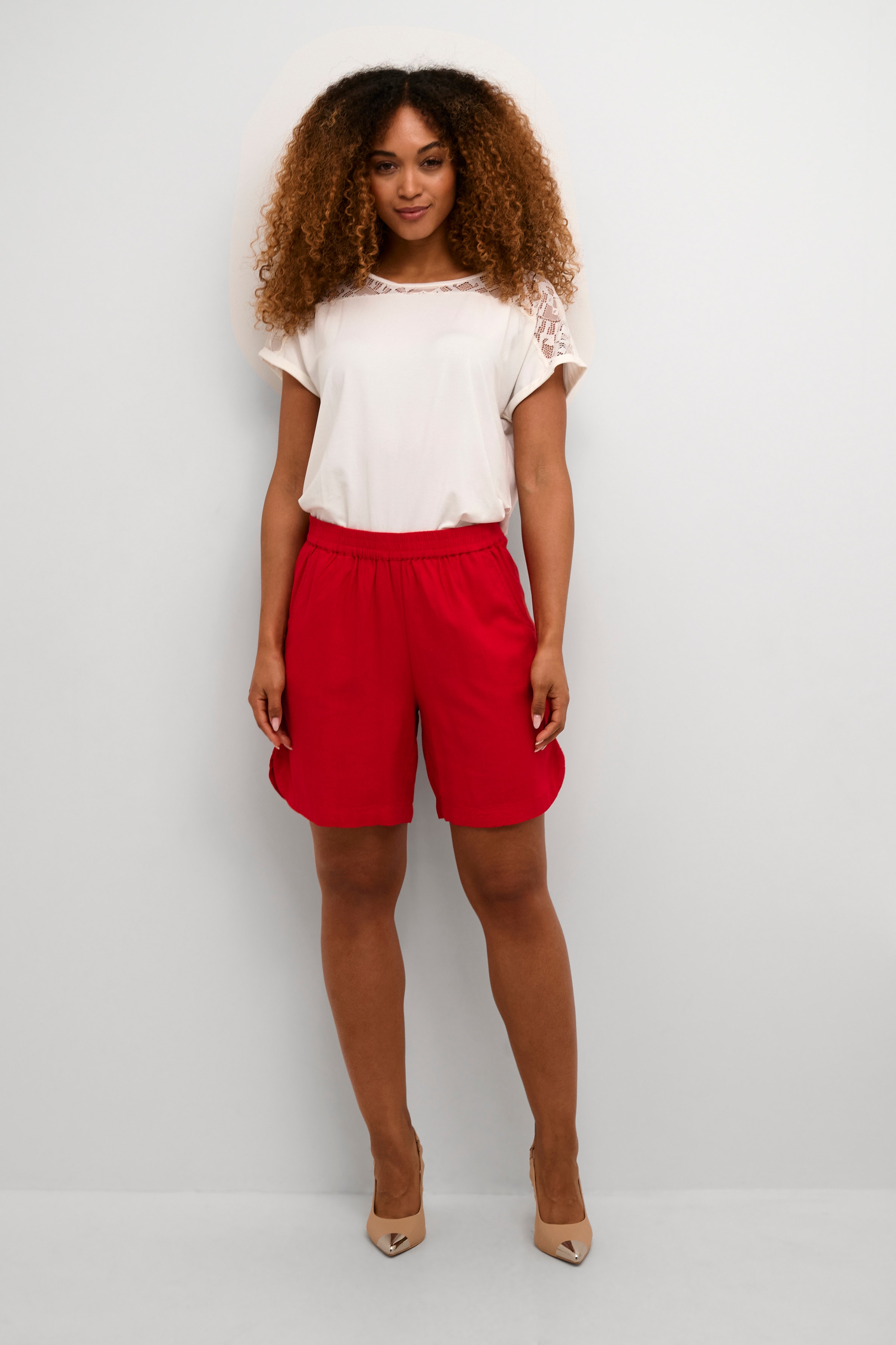 CRVenta Linnen Shorts LOOKBOOK FRONT 10612576-181763