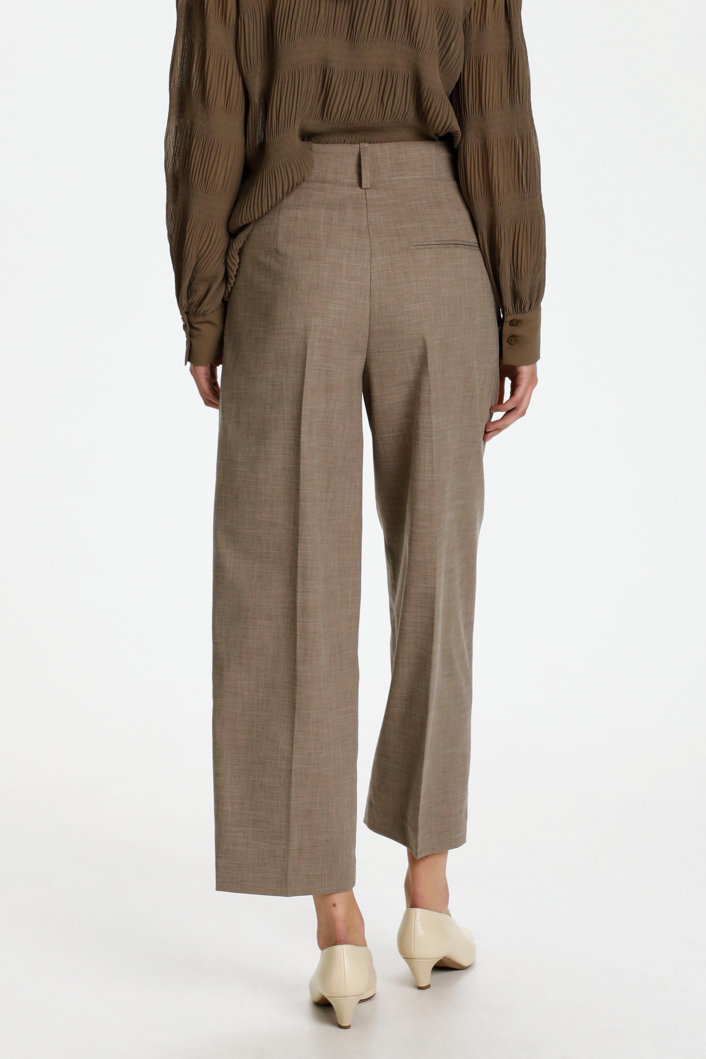 SLNavya Ozark Suiting Pants LOOKBOOK BACK 30405536-190809