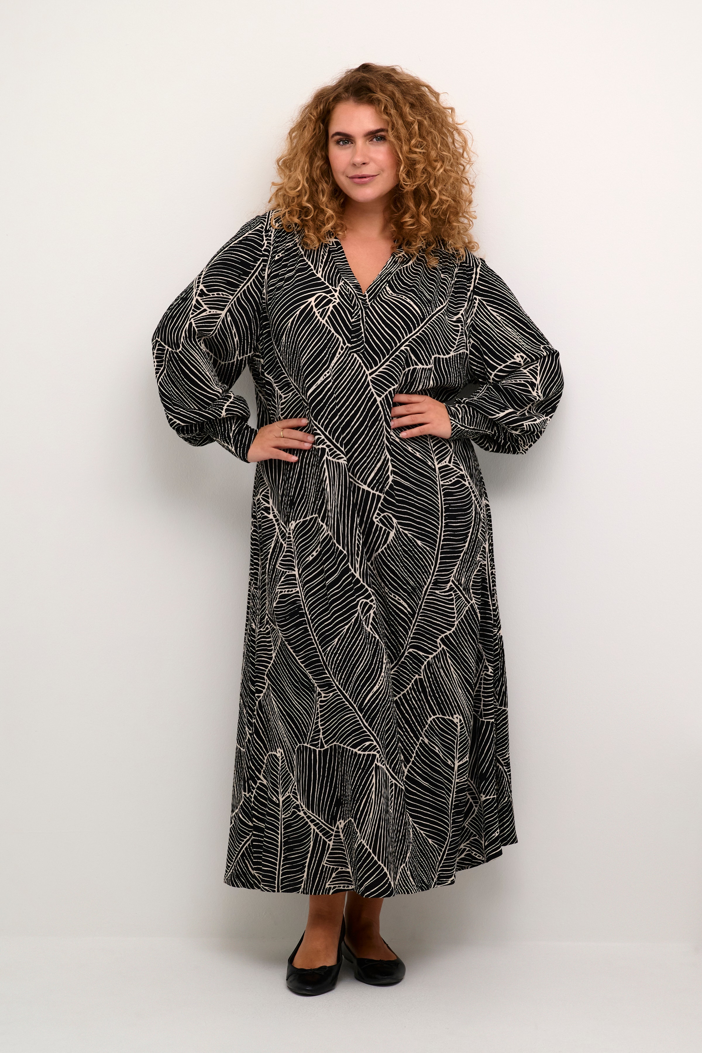 KCami Robe LOOKBOOK FRONT 10582031-106205