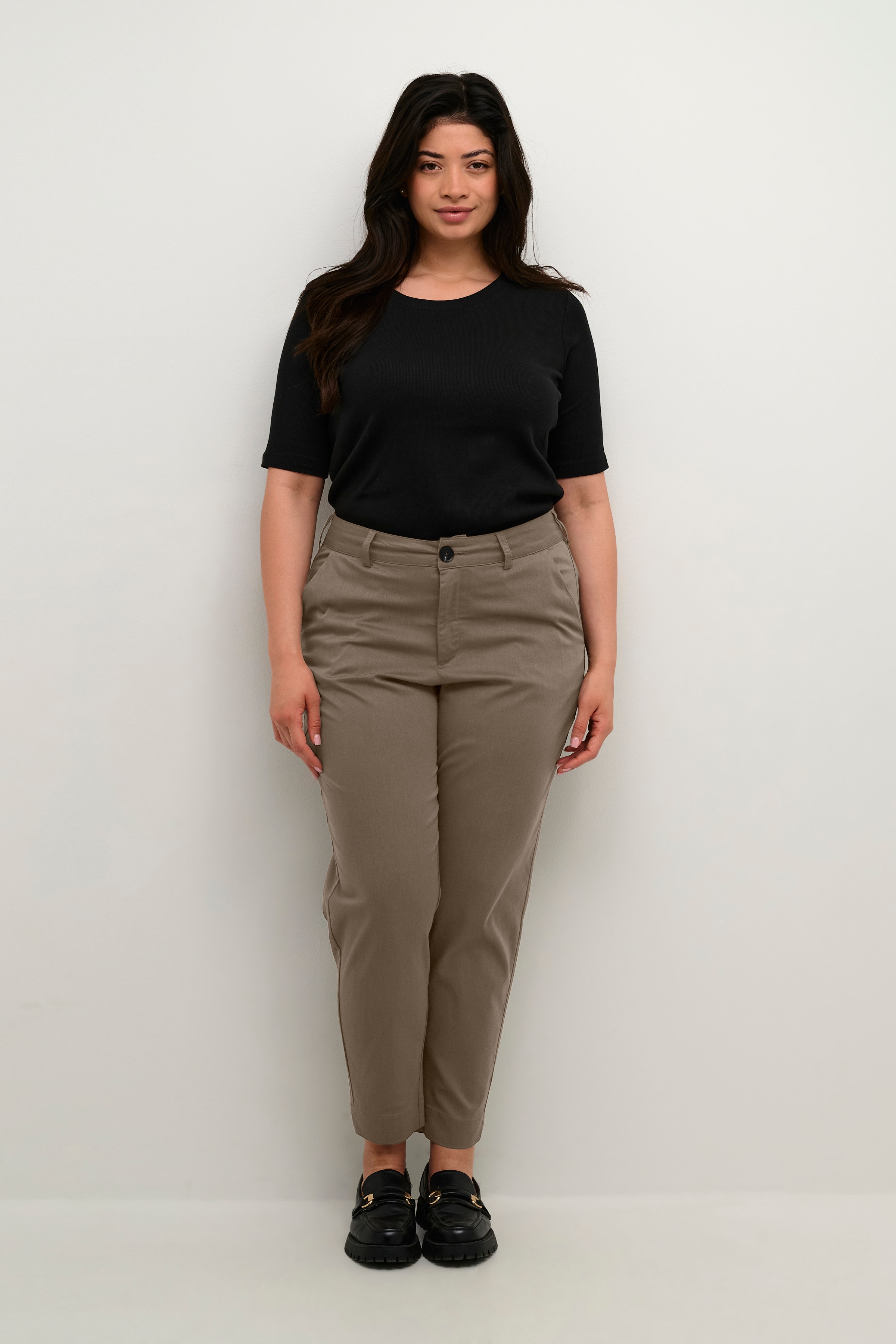 KCleana Trousers LOOKBOOK FRONT 10581546-190810