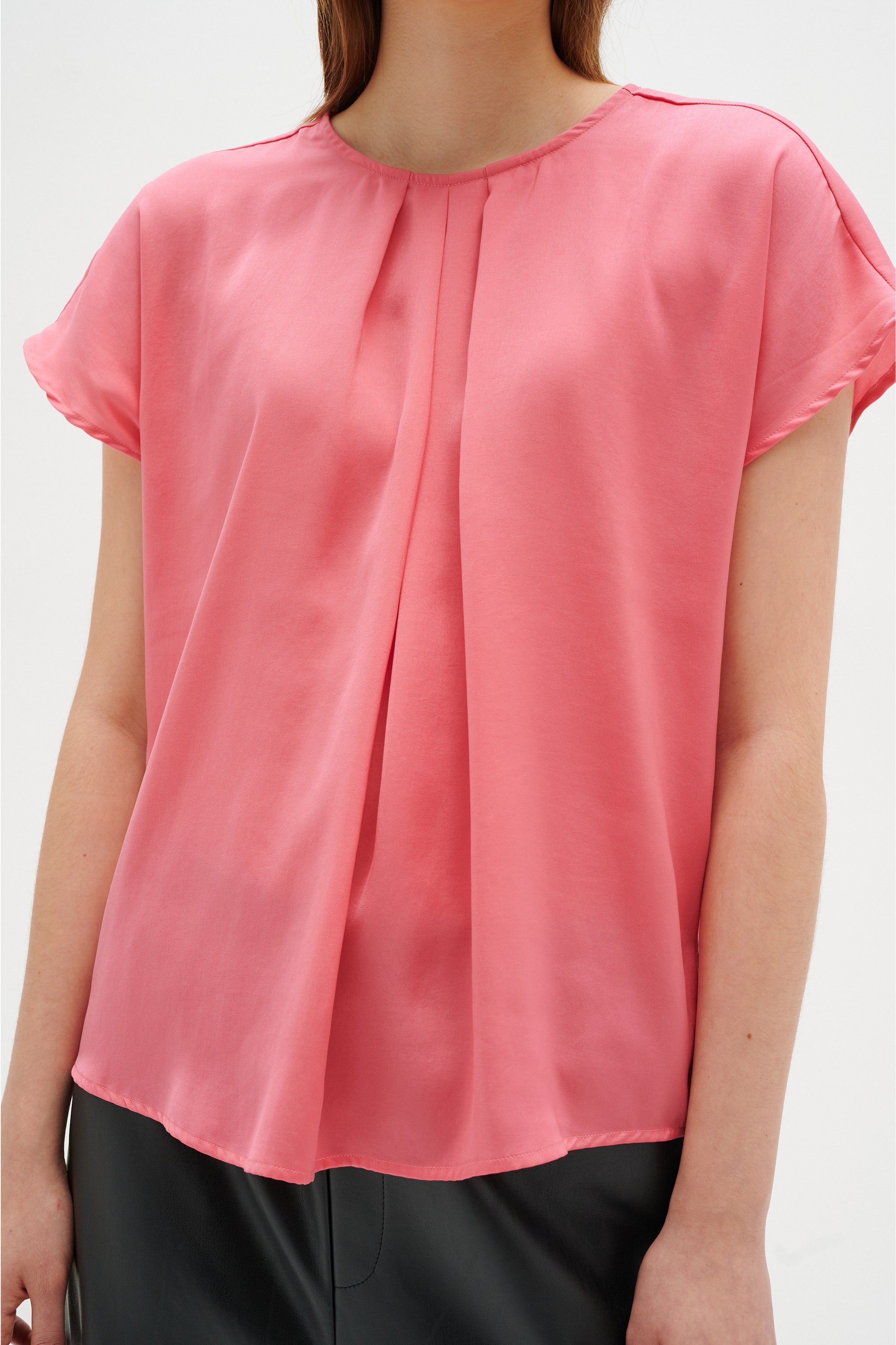 DotaIW Bluse LOOKBOOK DETAIL 30108136-171930