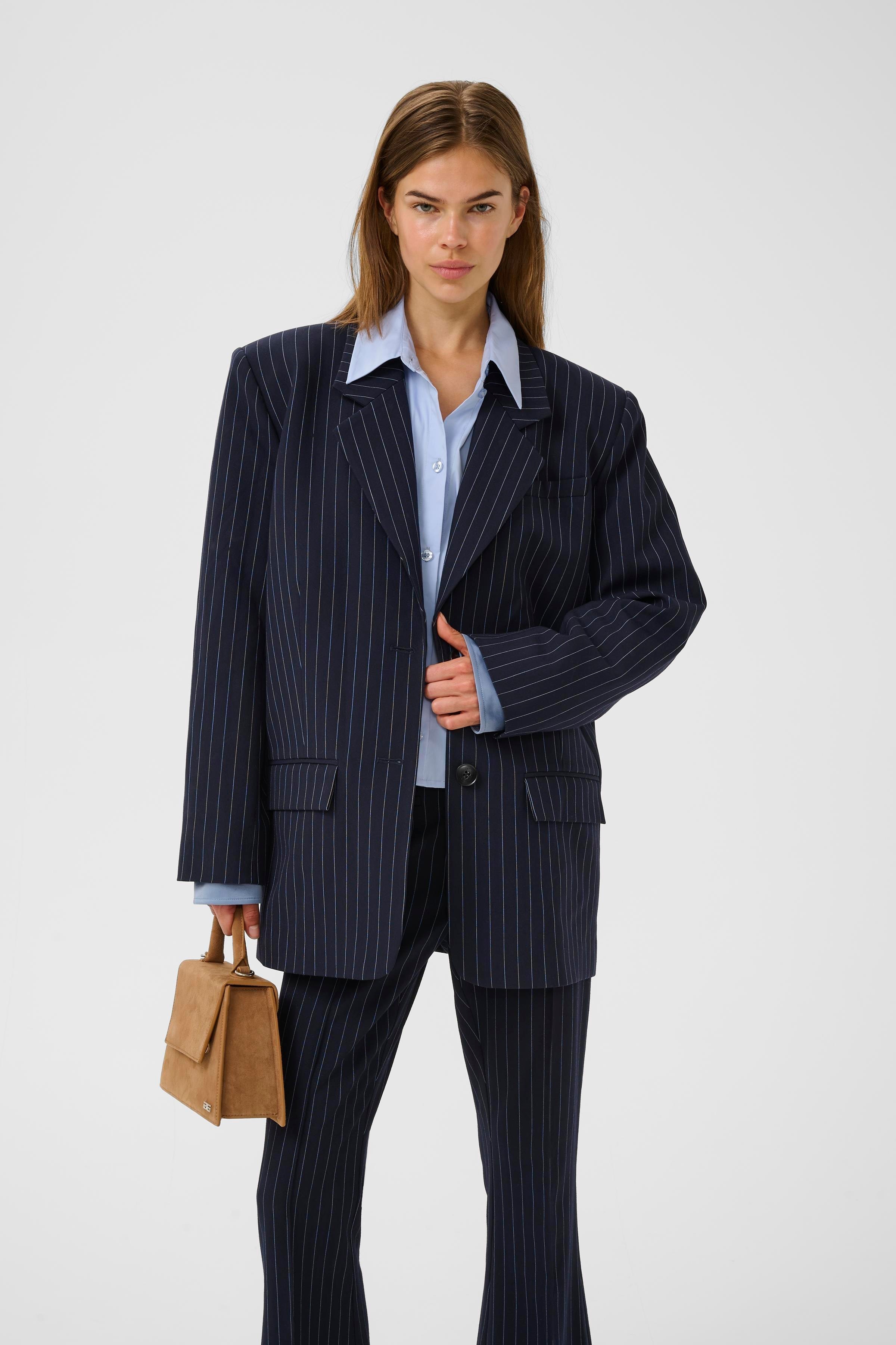 GZnaviana Blazer LOOKBOOK FRONT 10910999-108983