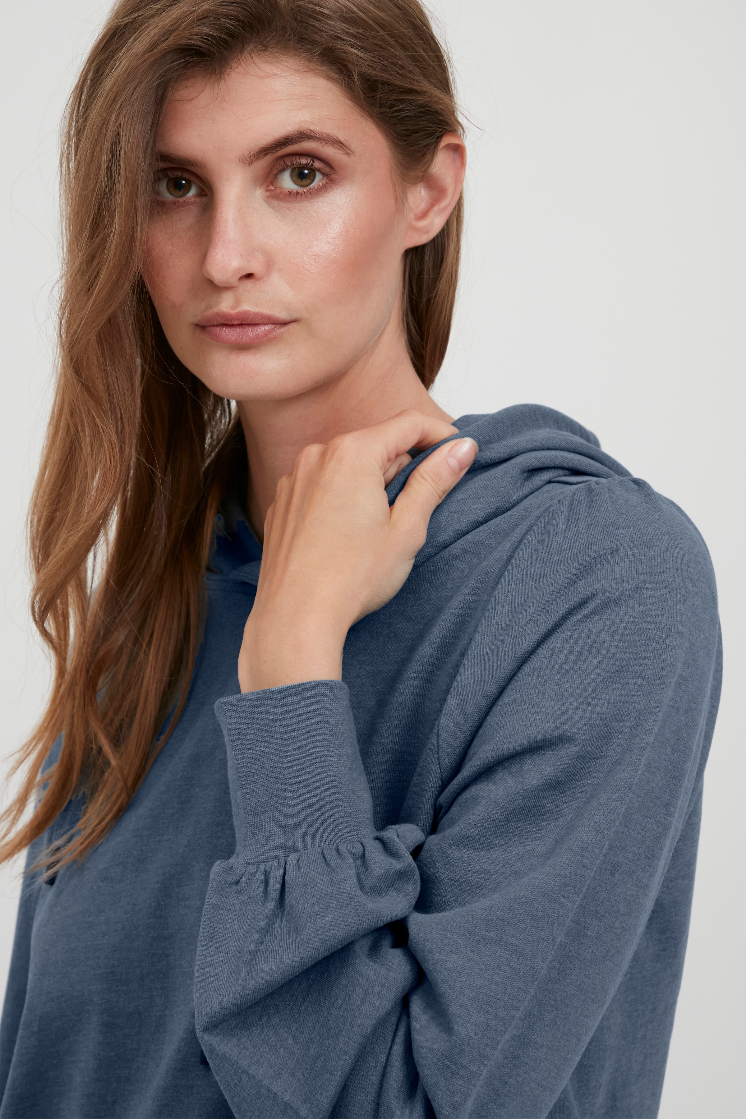 FRBESWEAT Sweatshirt LOOKBOOK FRONT 20609435-184028