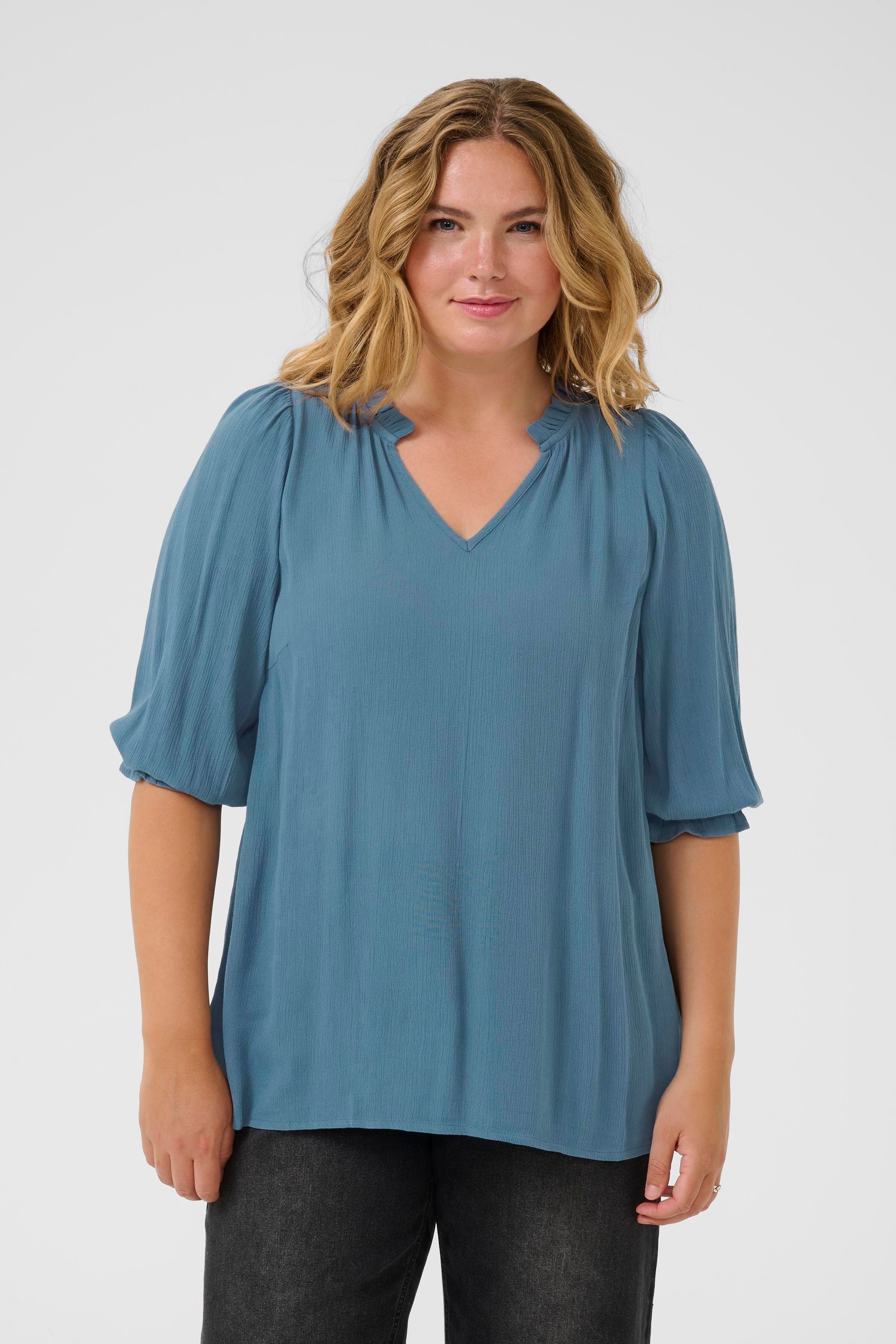 KCkiv Blus LOOKBOOK FRONT 10583715-184028